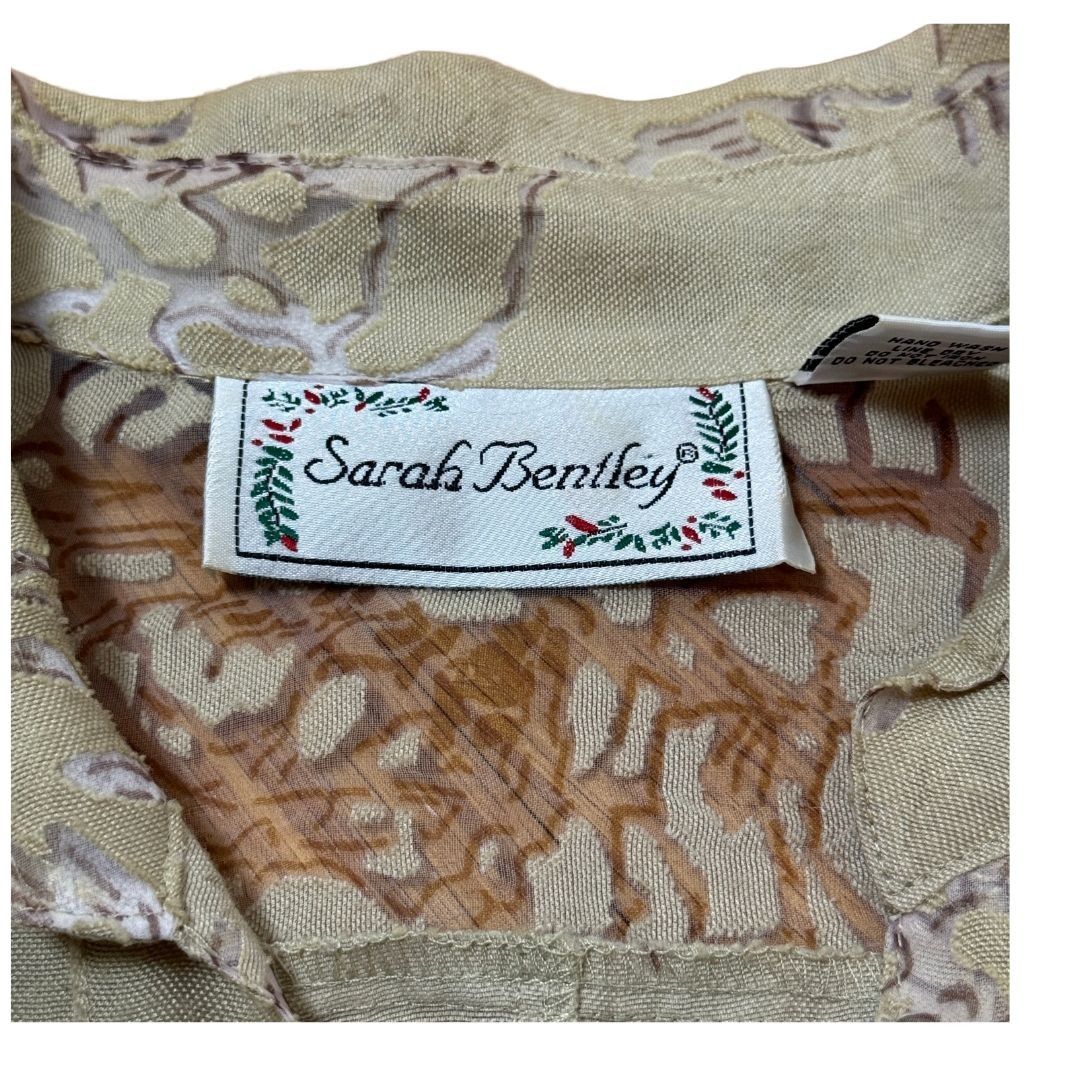 Vintage Vintage Sarah Bentley Floral Cream Button Down Shirt XL Size XL / US 12-14 / IT 48-50 - 5 Thumbnail