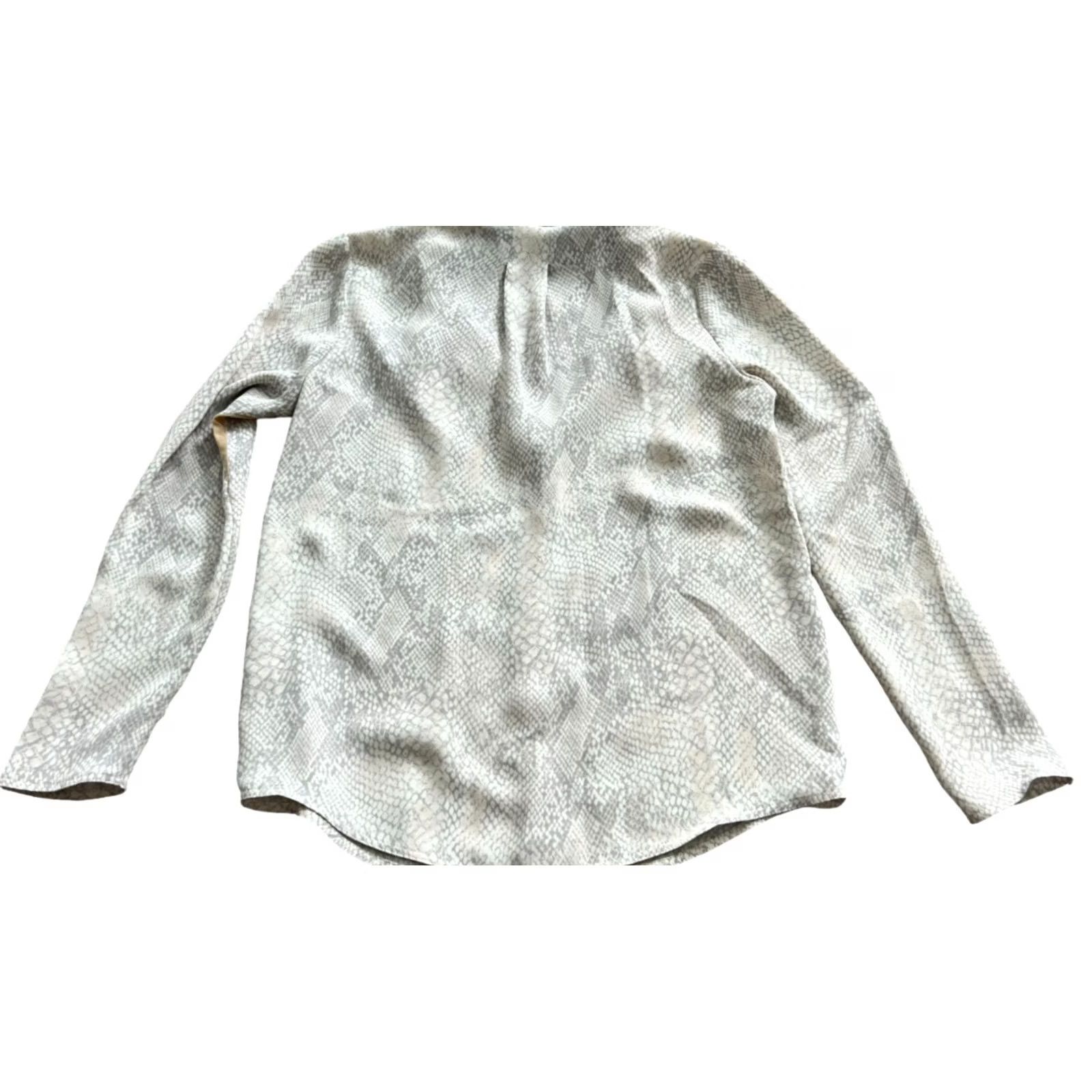 Vintage Babaton Blouse Womens XS Gray Snake Skin Design V-Neck Long Sleeve Pullover Size Size XS / US 0-2 / IT 36-38 - 5 Thumbnail