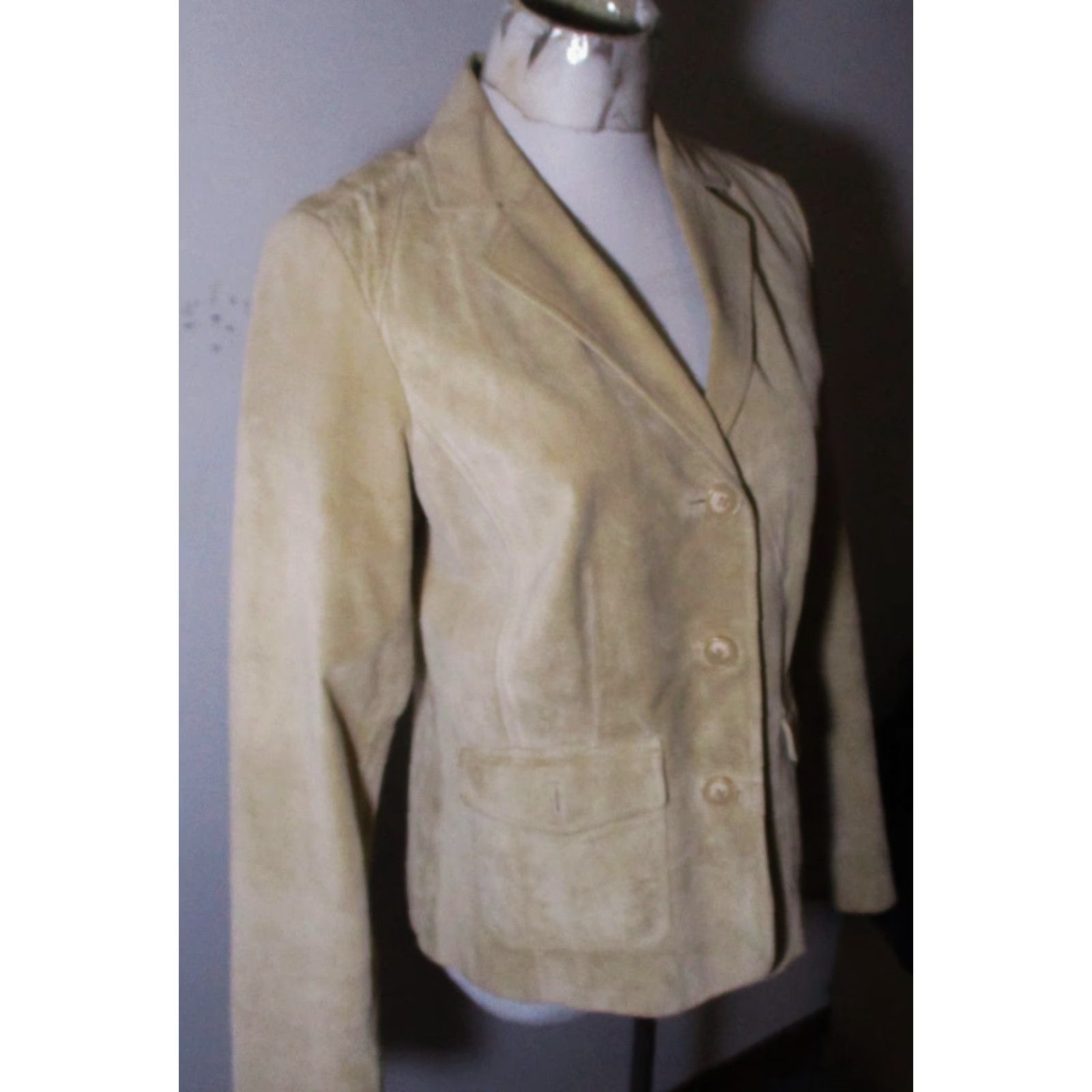 Eddie Bauer EDDIE BAUER Leather Jacket Women's M Tan Short 100% Leather All Seasons Casual Vintage: No - Junior? (note: avoid extra words) Size M / US 6-8 / IT 42-44 - 3 Thumbnail