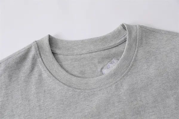 Japanese Brand Minami x Mami Floral embroidery loose casual cotton tee Size US L / EU 52-54 / 3 - 8 Thumbnail