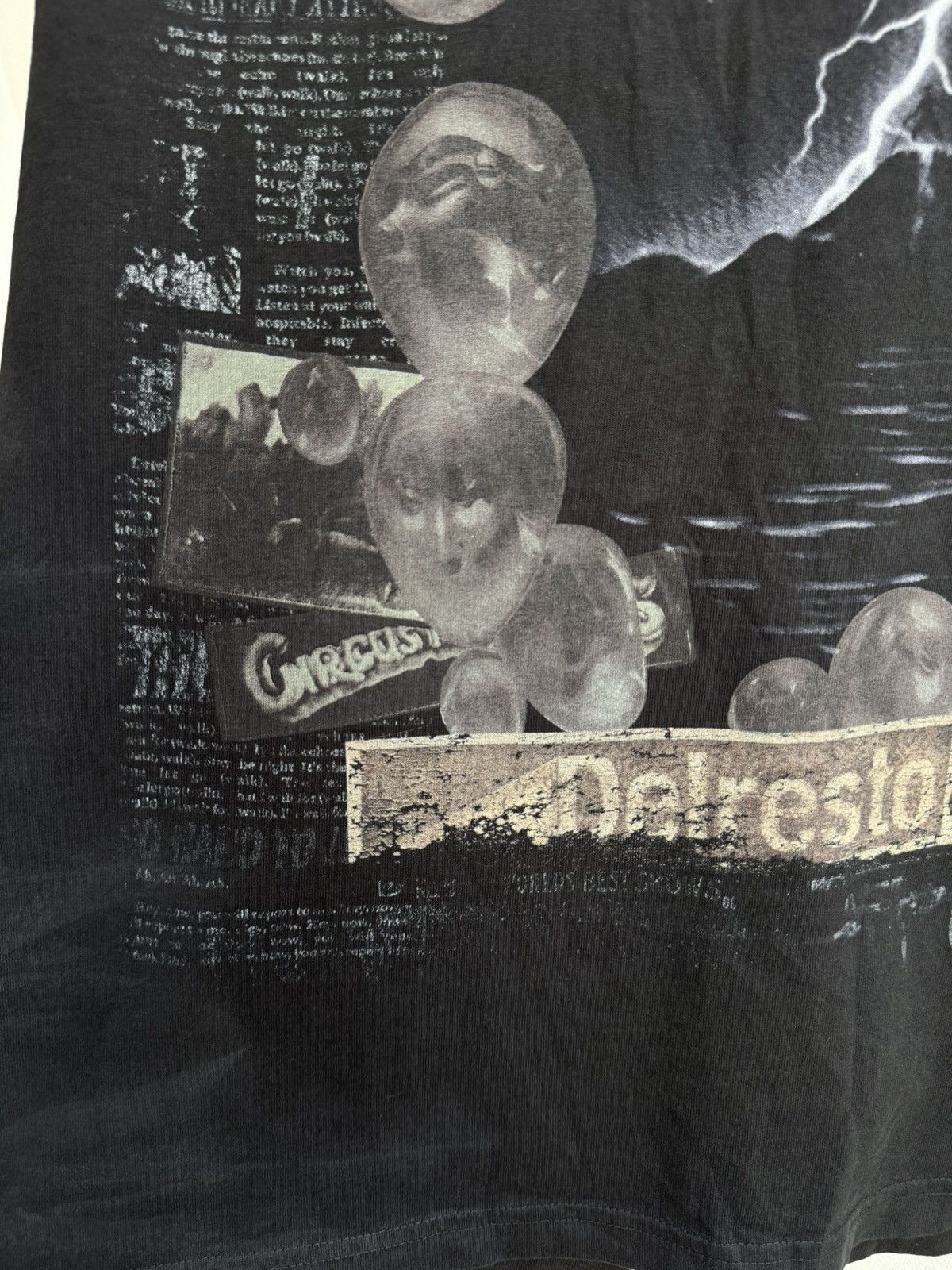 Travis Scott Travis Scott Utopia Circus Maximus Delresto Echoes tour tee Size US L / EU 52-54 / 3 - 7 Thumbnail