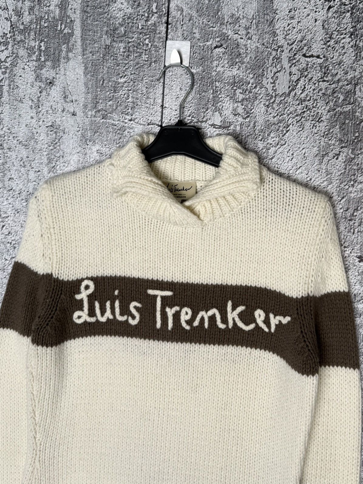 Vintage Luis Trenker Cream Wool Blend Knitted Shawl Collar Sweater Size XS / US 0-2 / IT 36-38 - 2 Thumbnail