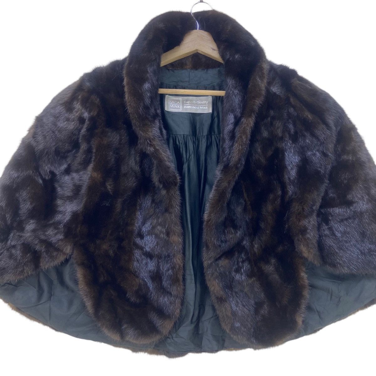 Sagafurs Saga Mink Fur Cape Size S / US 4 / IT 40 - 2 Thumbnail