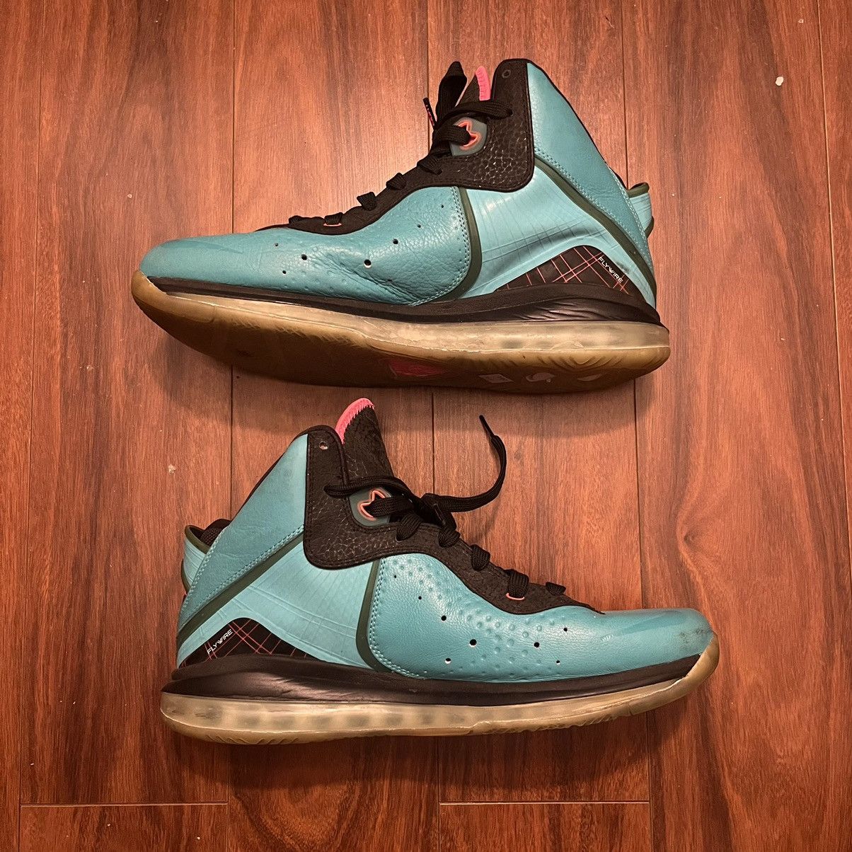Nike Nike LeBron 8 South Beach (Pre-Heat) 2010 Size 13 417098-401 Size US 13 / EU 46 - 2 Thumbnail