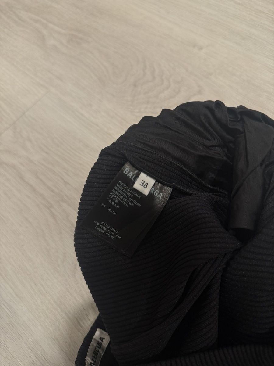 Balenciaga f/w 2020 ultra wide leg ribbed sweatpants!! Size US 28 / EU 44 - 6 Thumbnail
