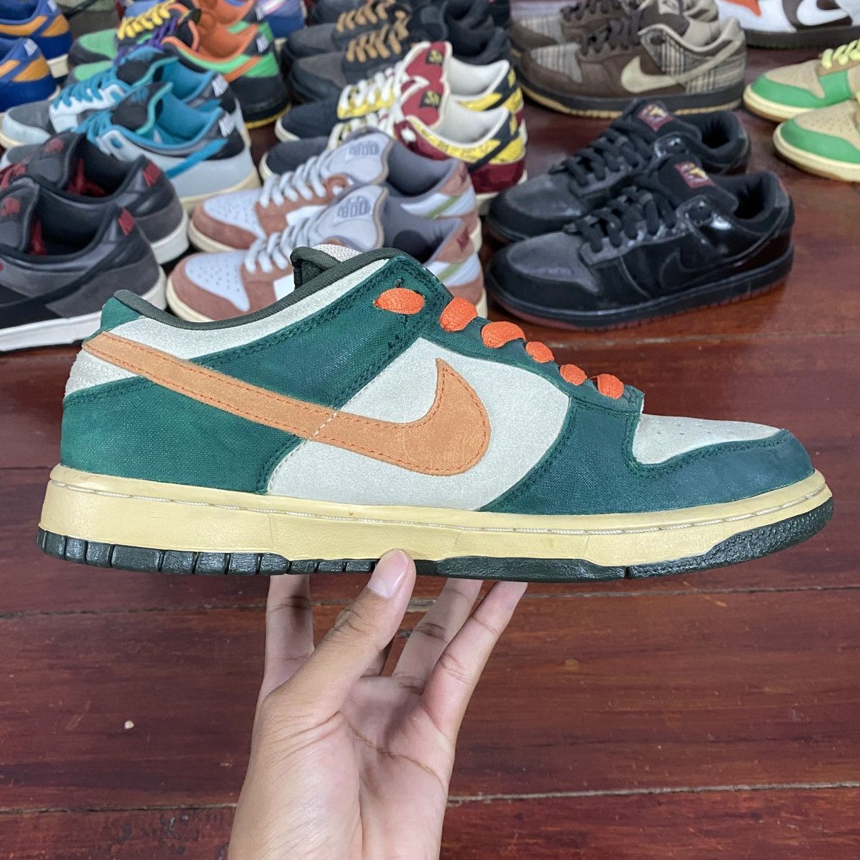 Nike SB Dunk Low Eire 2005 Size US 8.5 / EU 41-42 - 6 Thumbnail