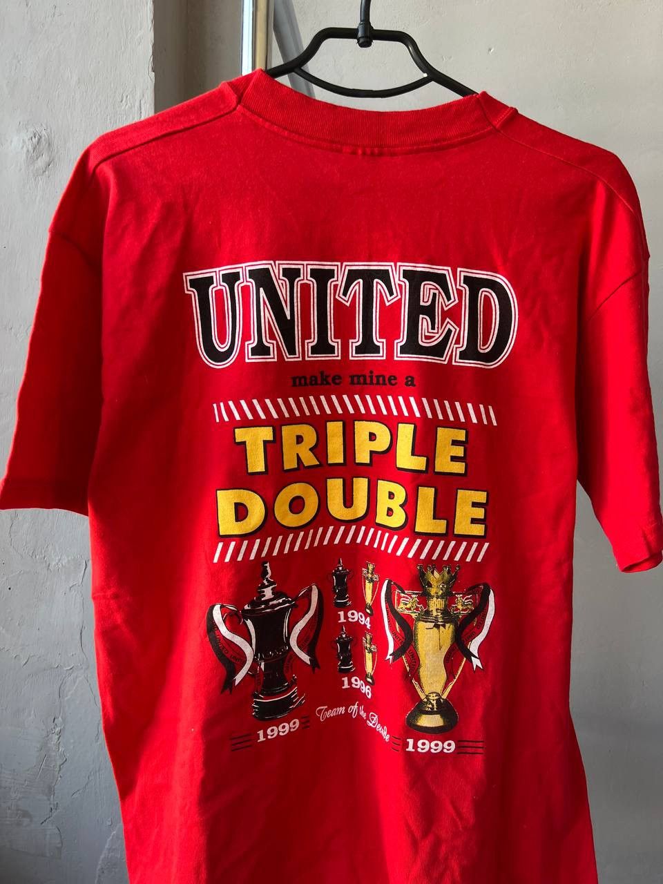 Vintage 1998/99 MANCHESTER UNITED TRIPLE DOUBLES FERGUSON’S T SHIRT Size US L / EU 52-54 / 3 - 9 Thumbnail