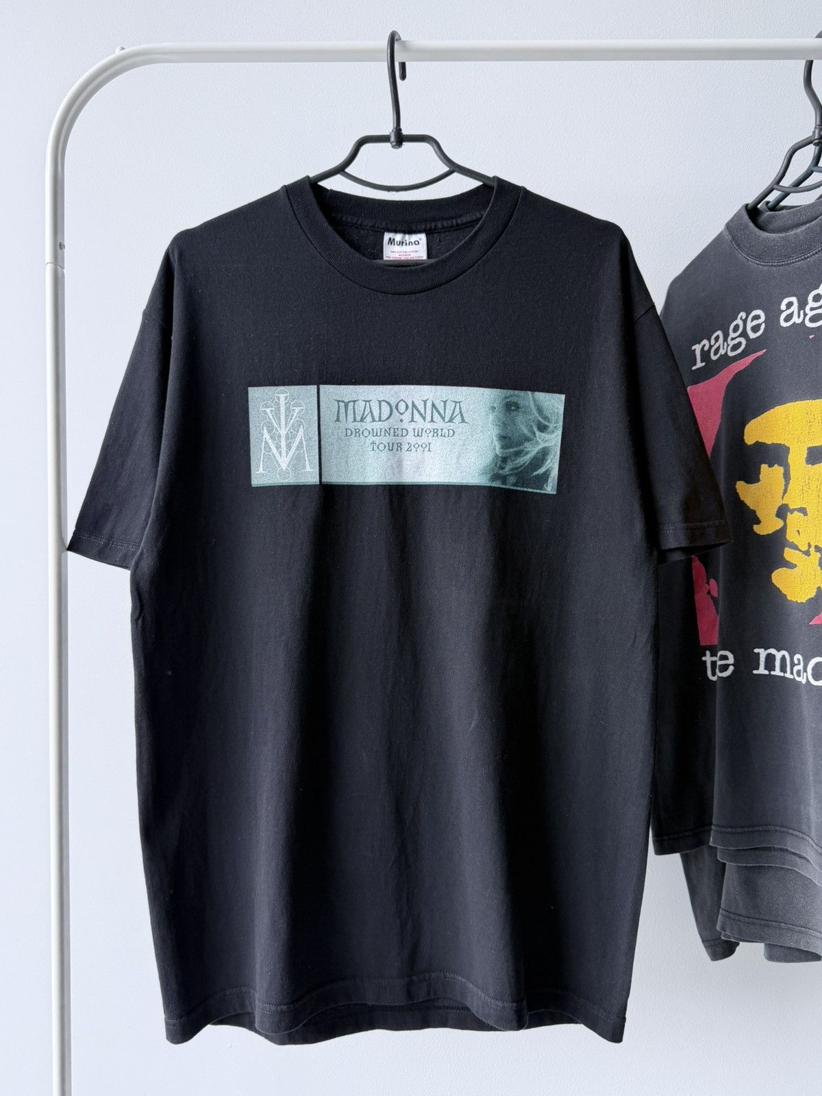 Band Tees Vintage 2001 Madonna Drowned World Tour T-Shirt Tee Size US L / EU 52-54 / 3 - 1 Thumbnail