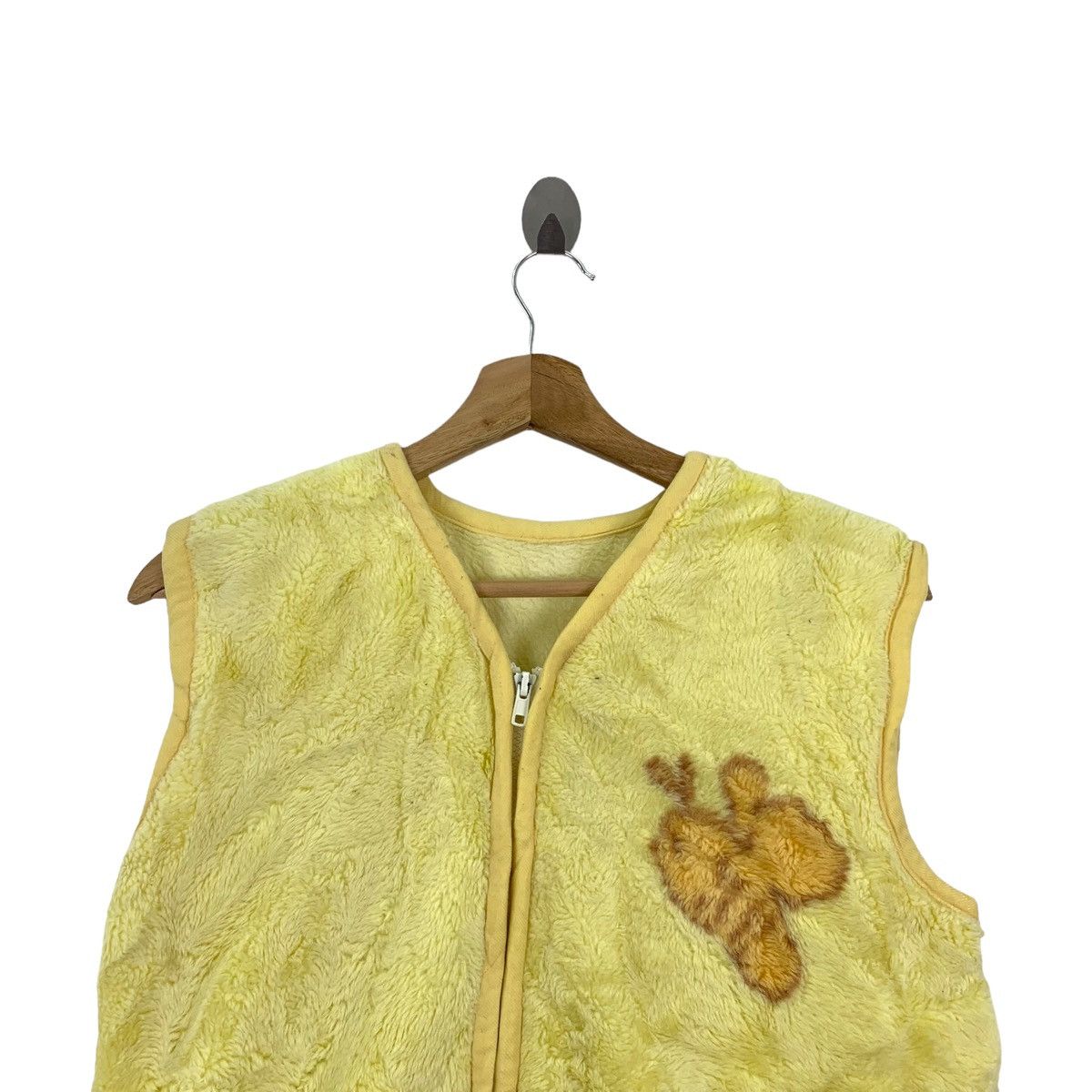 Disney × Vintage Vintage Winnie The POOH Disney Cartoon Fleece Vest Jacket Size US S / EU 44-46 / 1 - 5 Thumbnail