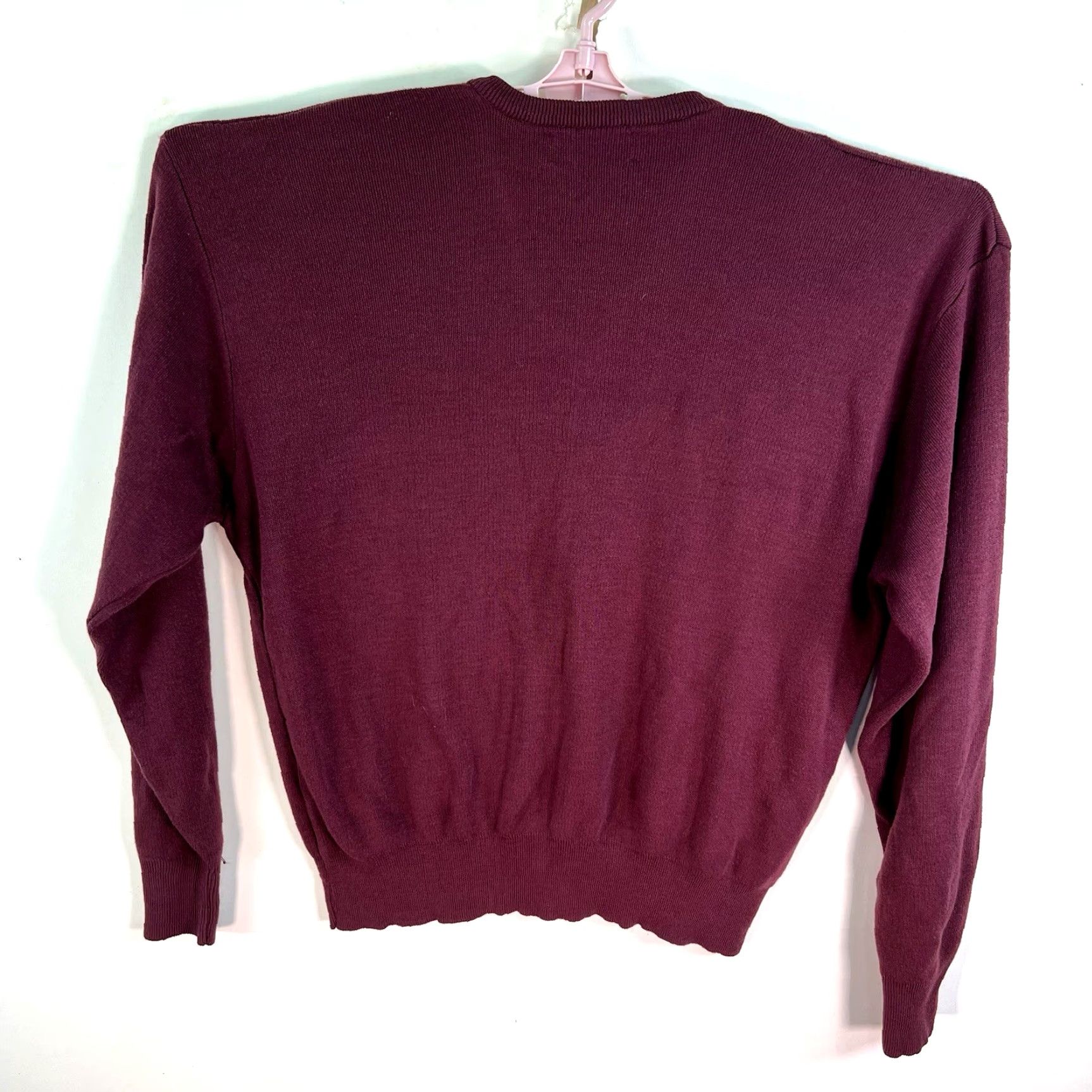 Izod VTG IZOD V-Neck Sweater Mens 2XL Maroon Knit Pullover USA Made Vintage Regular Fit Long Sleeve USA Theme Size US XXL / EU 58 / 5 - 6 Thumbnail