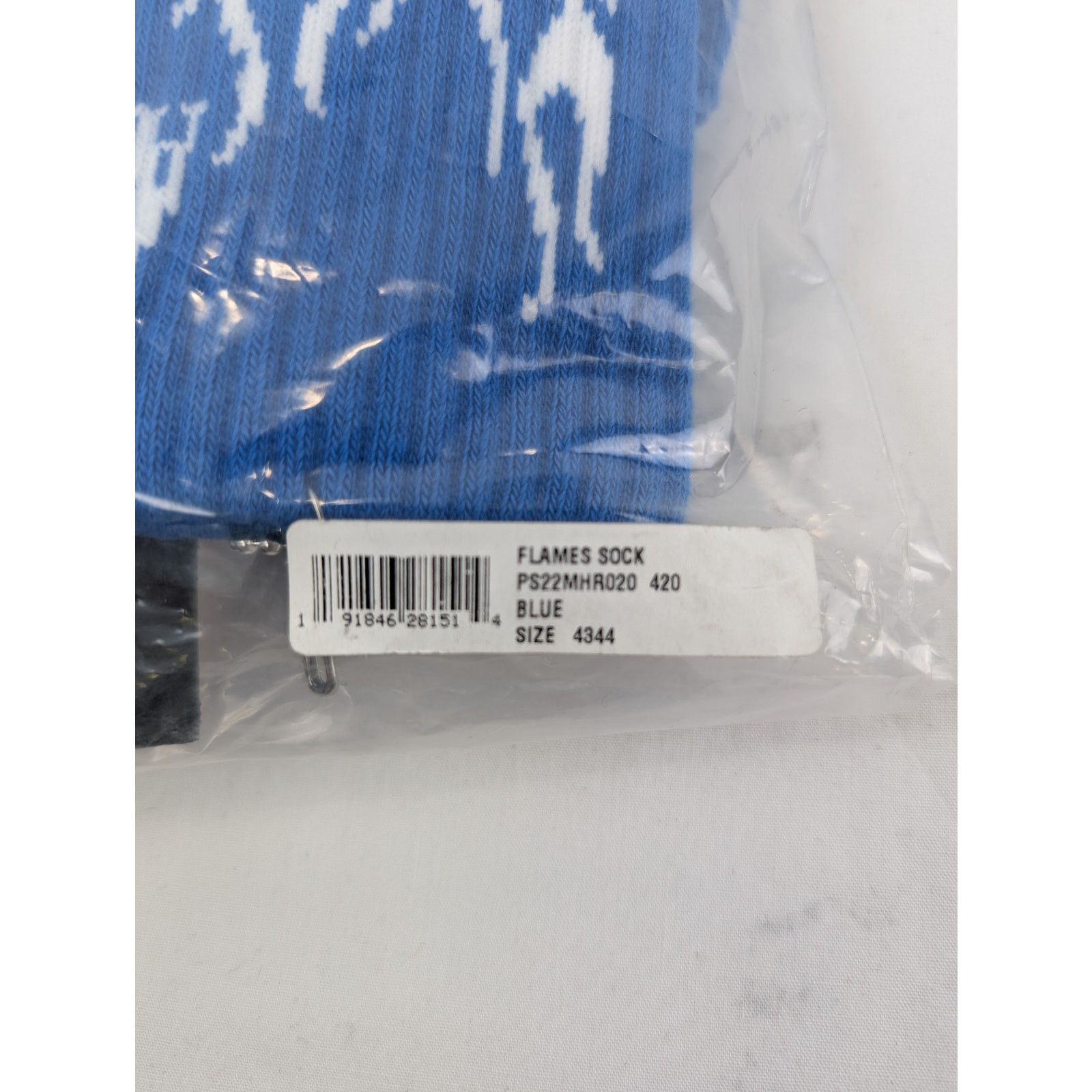 Amiri o1rshd1 Size: 43-44 / Flames Socks in Blue Size ONE SIZE - 6 Thumbnail