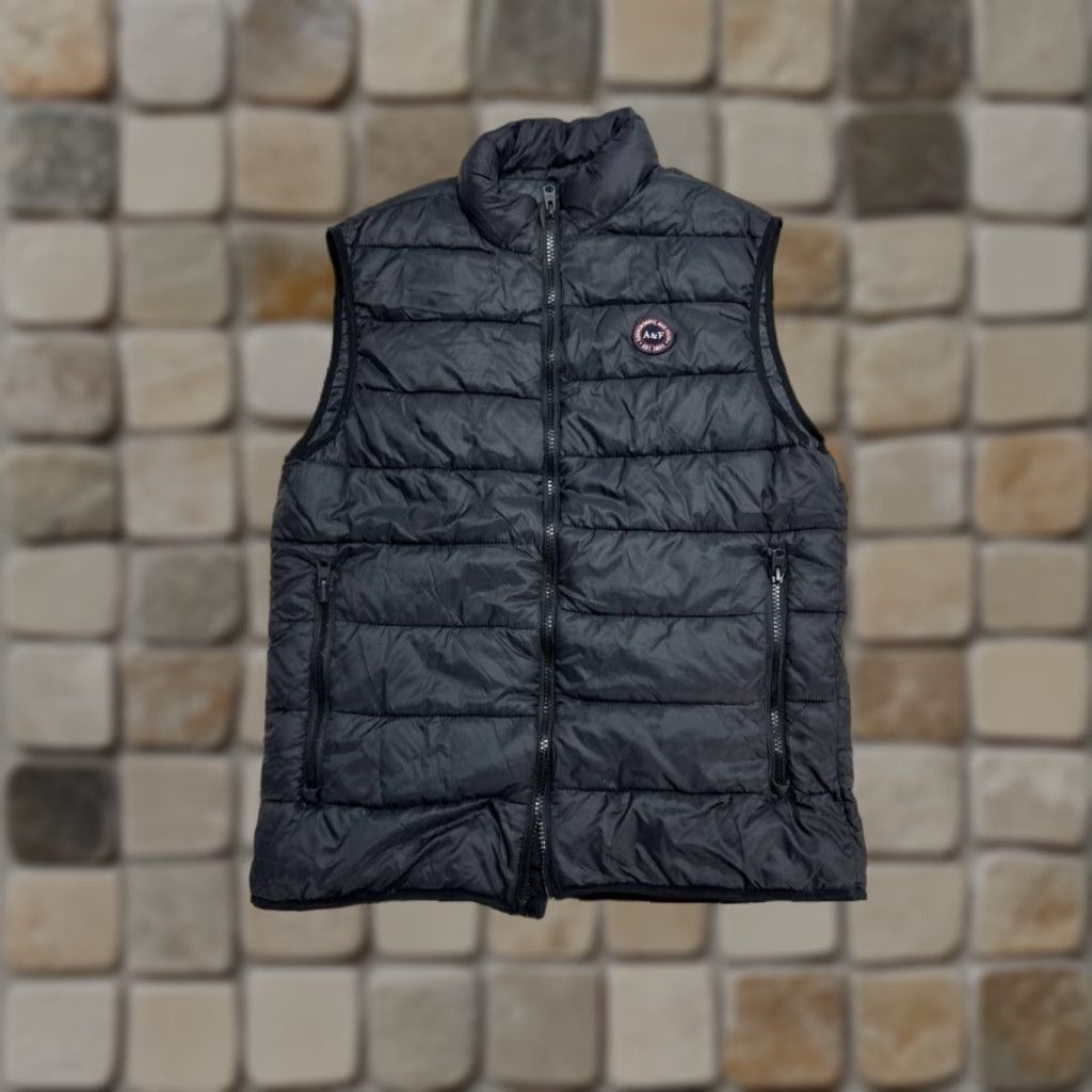 Abercrombie & Fitch Abercrombie And Fitch Puffer Vest Men XS Black Nylon Lightweight Water Resistant Vest Size US XS / EU 42 / 0 - 1 Thumbnail