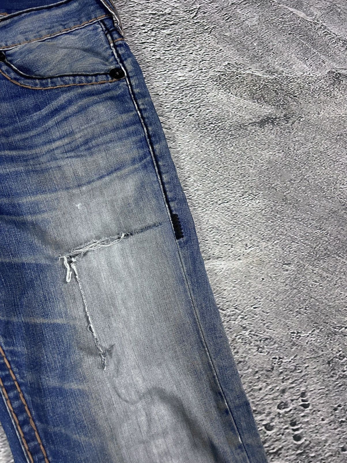 True Religion True Religion navy blue jeans thick stitching Bobby Size US 34 / EU 50 - 7 Thumbnail