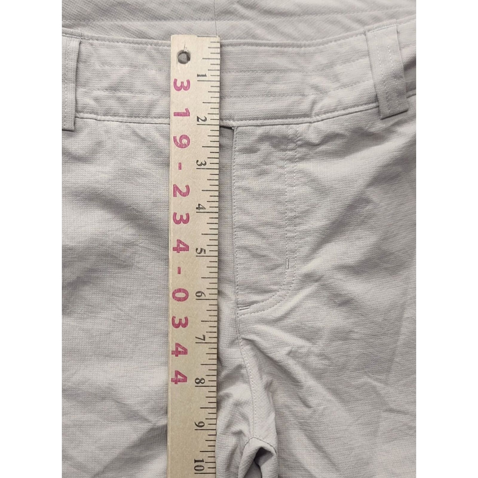 Vintage Columbia Titanium Capris Womens 12 Regular Fit 34x21 Roll Up Omni Shade Gorpcore Capris Pants Beige Polyester Zip Button Size ONE SIZE - 5 Thumbnail