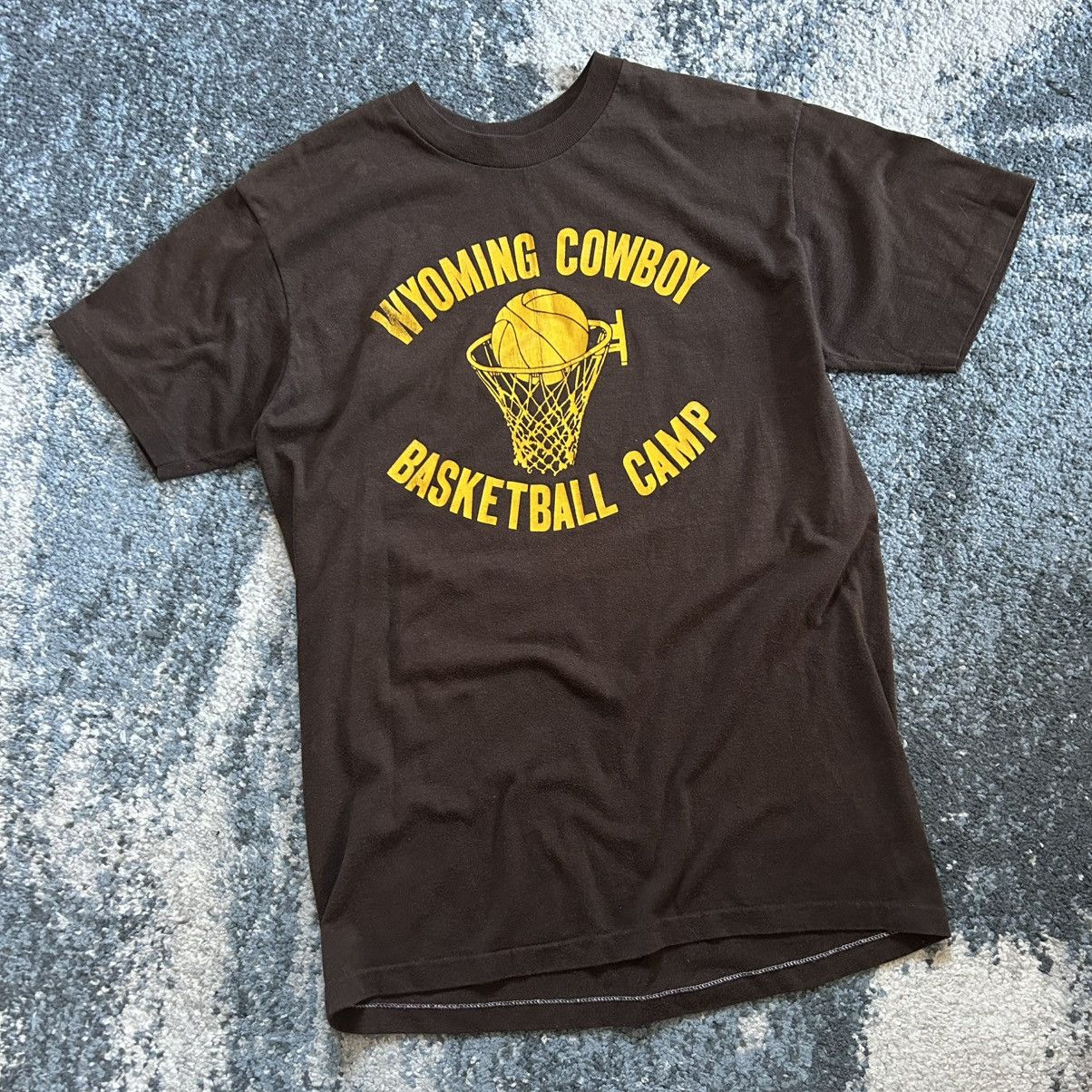 Converse 80s SLUBBY SiNGLE STiTCH UNiVERSiTY of WYOMiNG COWBOYS TEE Size US M / EU 48-50 / 2 - 1 Thumbnail