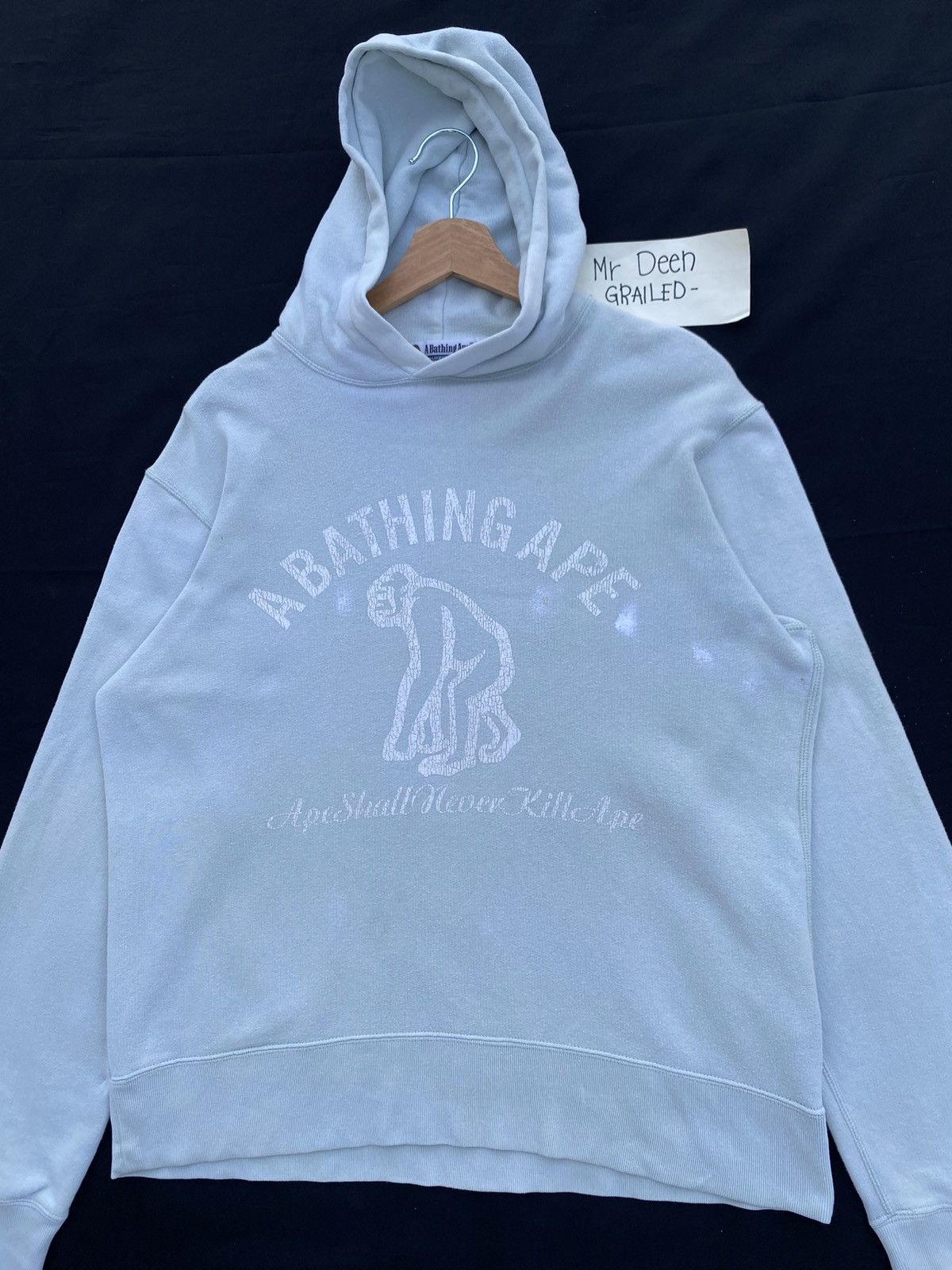 Bape Rare BAPE with the "Ape Shall Never Kill Ape" Hoodie Size US M / EU 48-50 / 2 - 7 Thumbnail