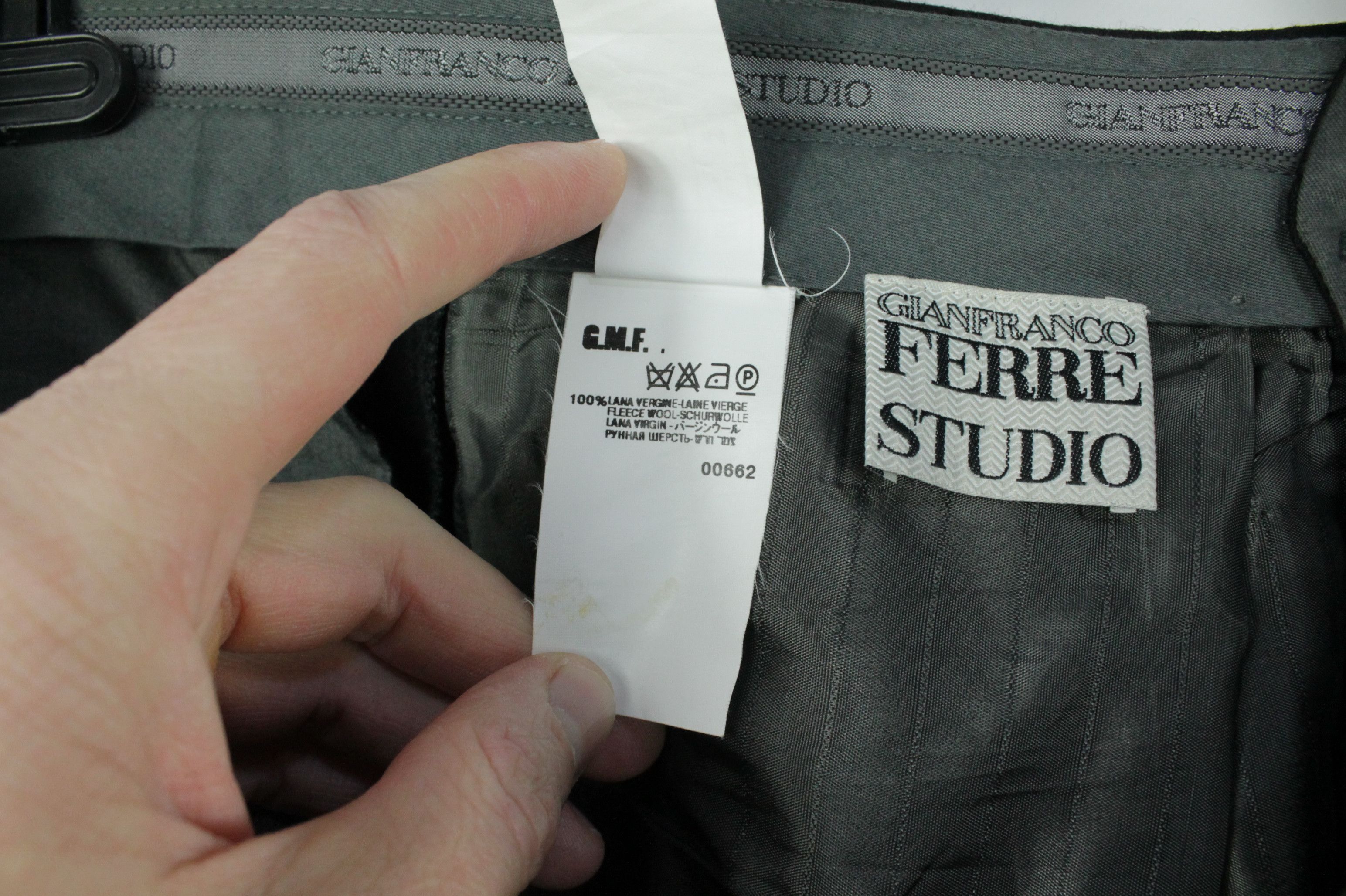 Designer × Gianfranco Ferre × Vintage Vintage Gianfranco Ferre Studio Plated Black Wool Pants Size US 36 / EU 52 - 8 Thumbnail