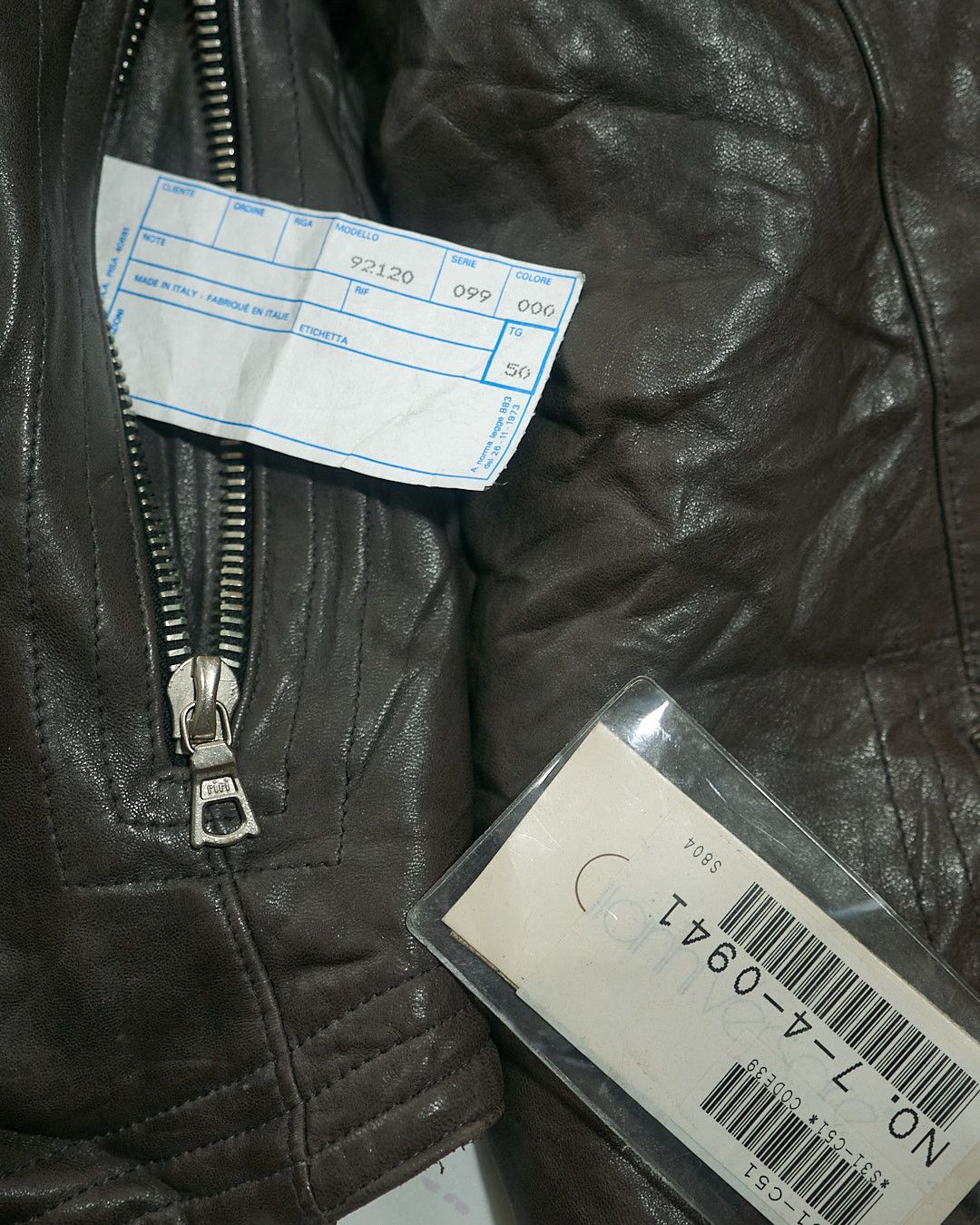 Versace Gianni Versace 1980s Pleated Leather Bomber Jacket Sample Size US L / EU 52-54 / 3 - 6 Thumbnail