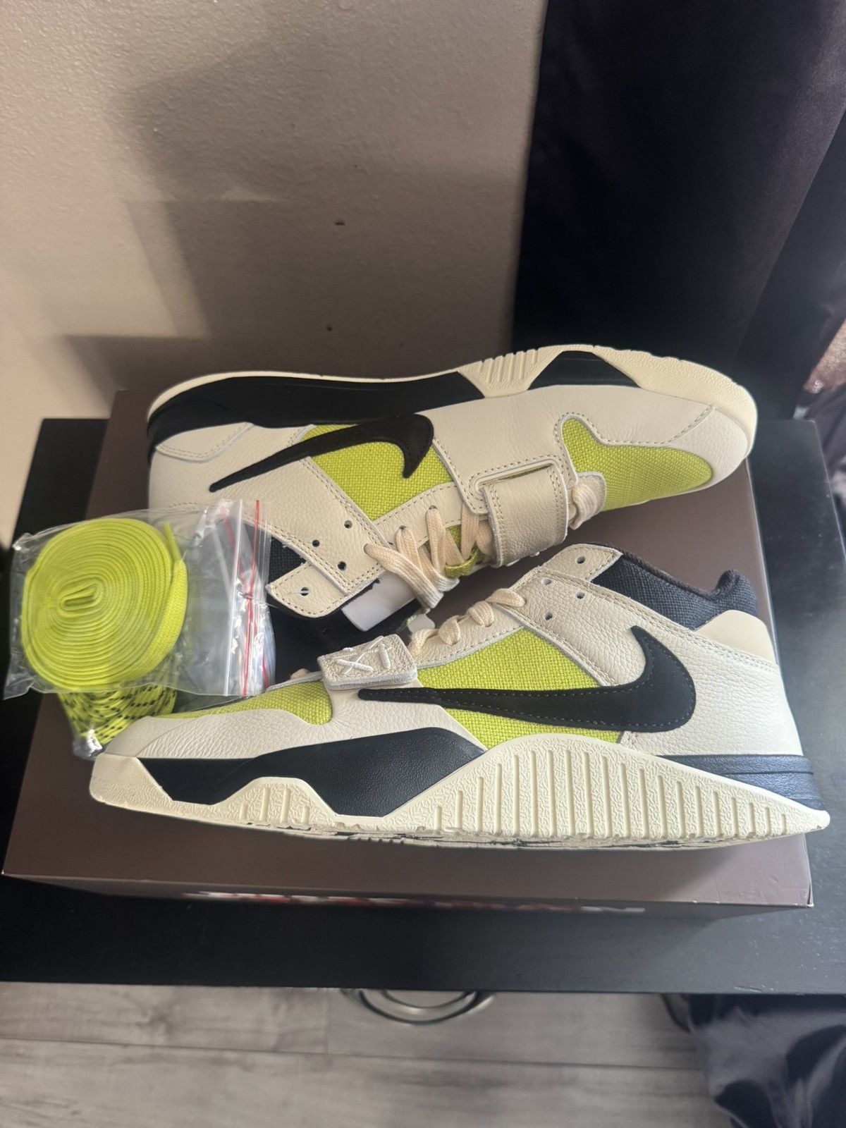 Nike × Travis Scott Jumpman Jack TR Size US 10 / EU 43 - 8 Thumbnail