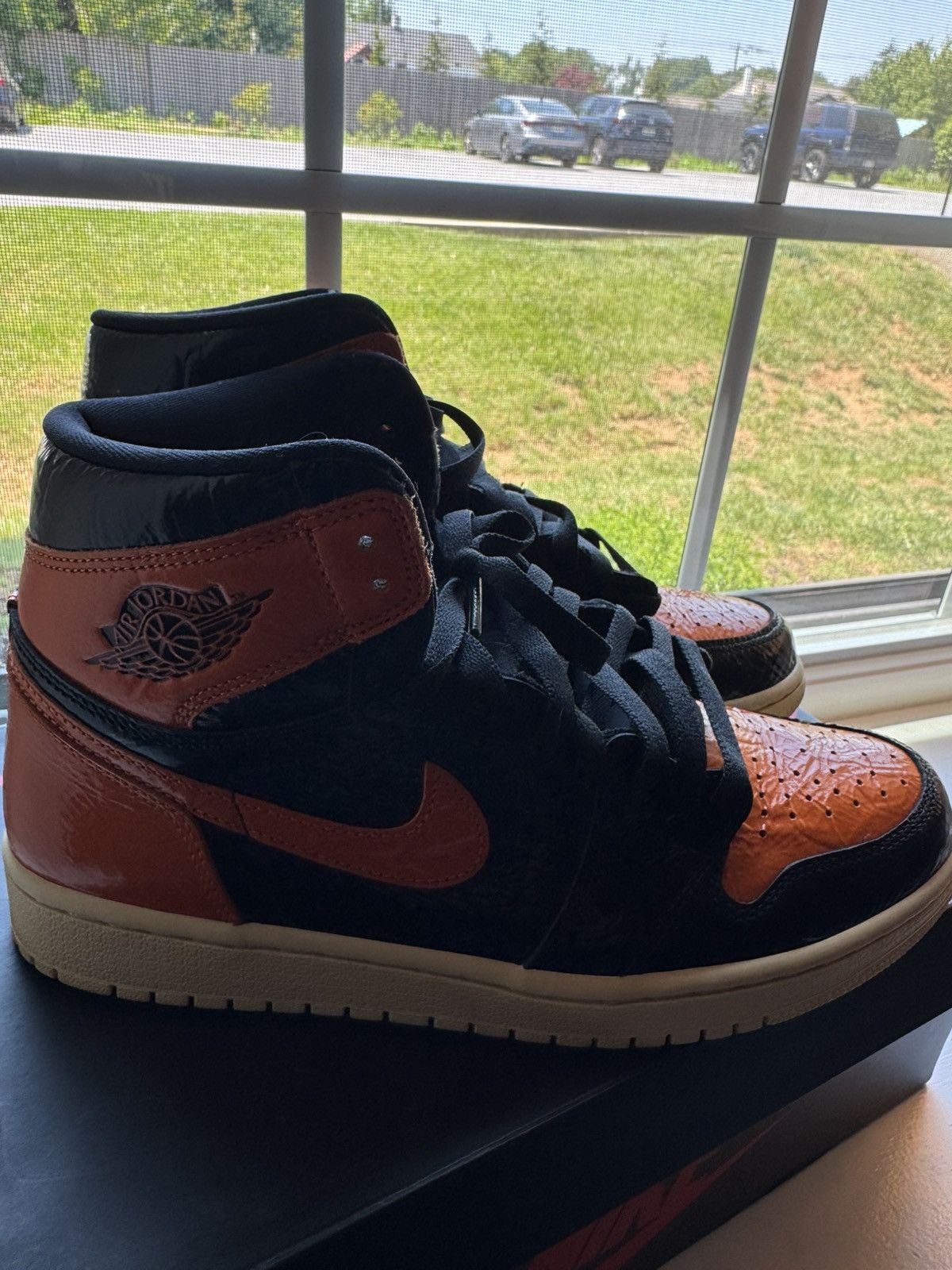 Jordan Brand Shatterer Backboard 3.0 Size US 8.5 / EU 41-42 - 2 Thumbnail