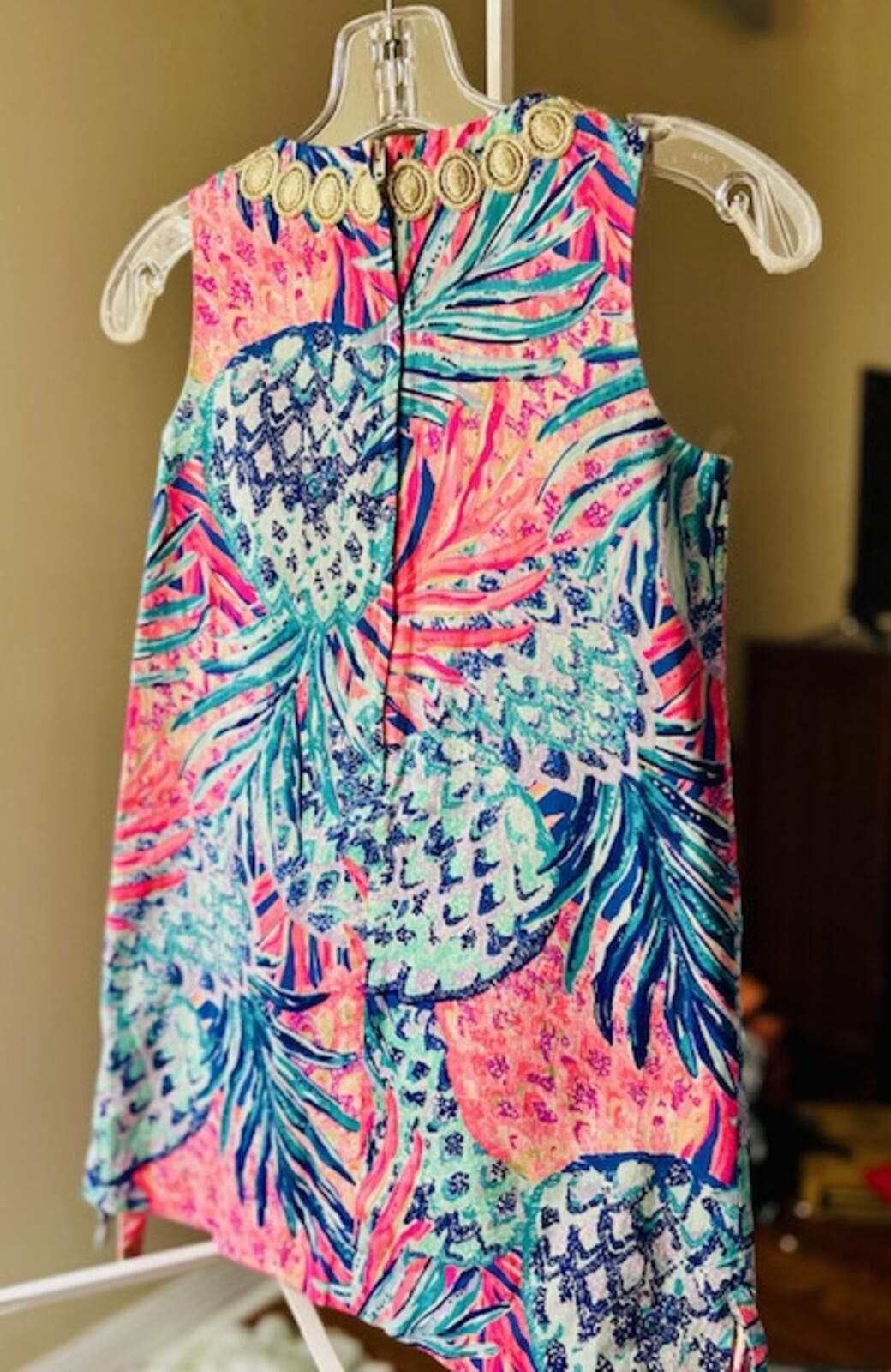 Other Lilly Pulitzer Girls Sleeveless Pineapple Shift Dress 10 Size ONE SIZE - 1 Thumbnail
