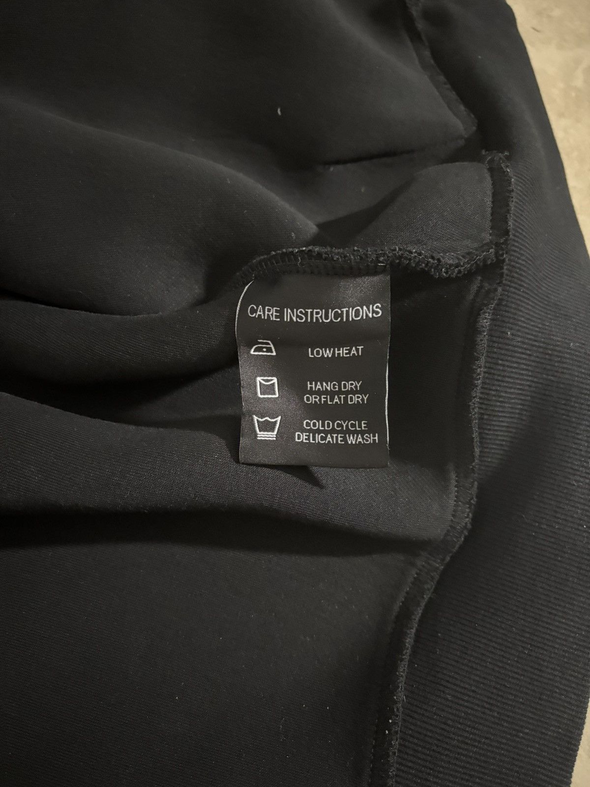 Designer × Other Saint Alexander black zip-up Size US M / EU 48-50 / 2 - 3 Thumbnail