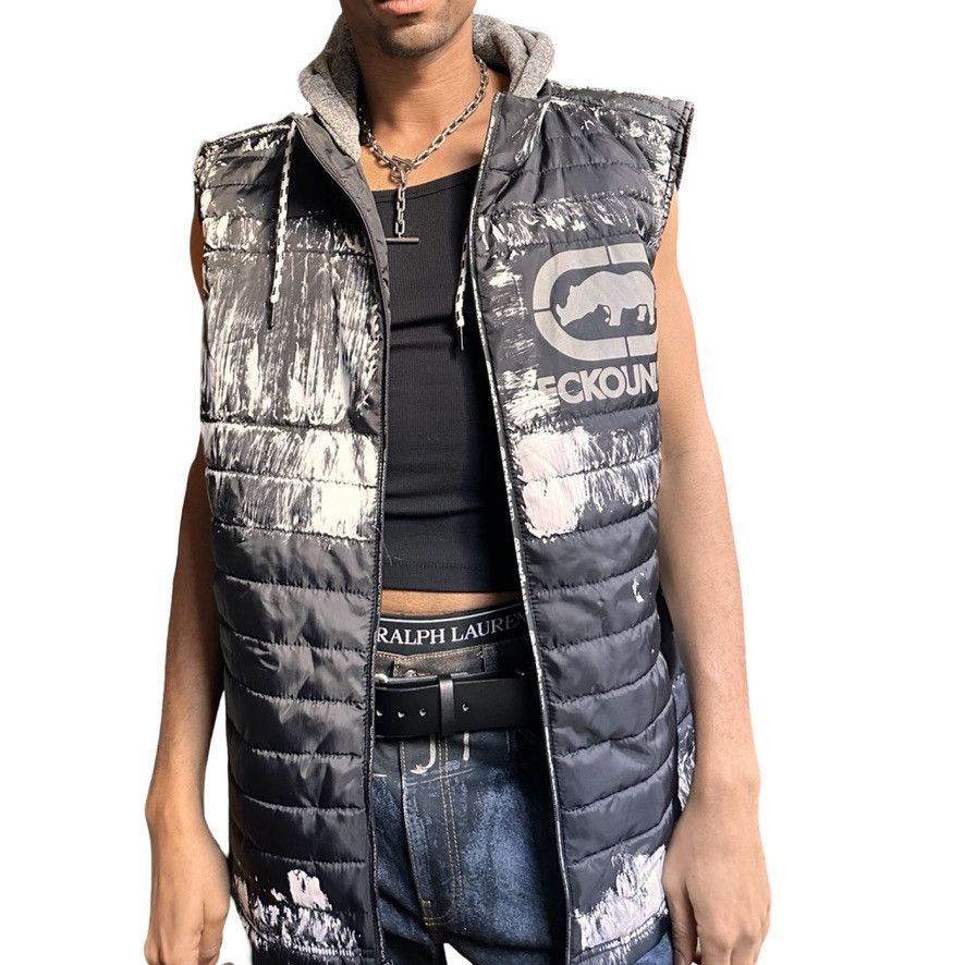 Ecko Unltd. ASTROBOI* ECKO UNLTD Black Painted Puffer Vest - #XL Size US XXL / EU 58 / 5 - 1 Thumbnail