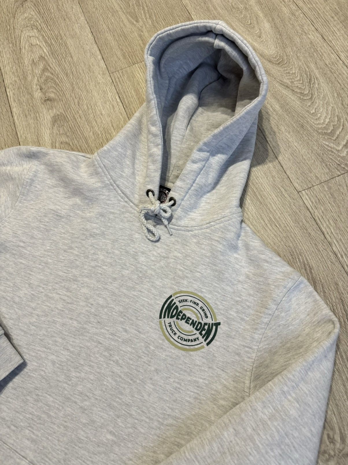 Independent Truck Co. 🔷Vintage Independent Truck Company Big Logo Y2K Hoodie🔷 Size US M / EU 48-50 / 2 - 3 Thumbnail