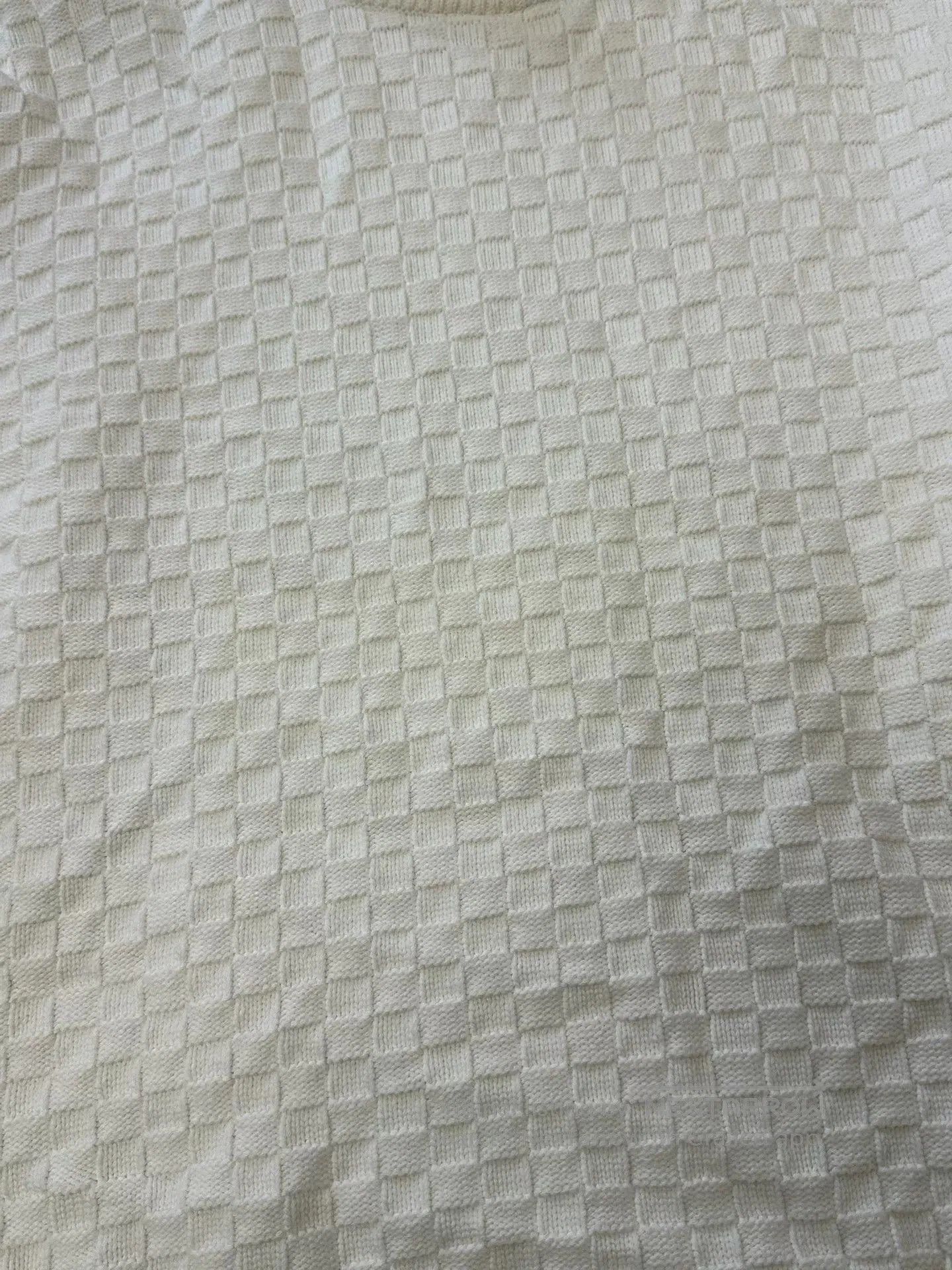 Louis Vuitton Louis Vuitton Embossed Damier White XXL. Size US XXL / EU 58 / 5 - 3 Thumbnail