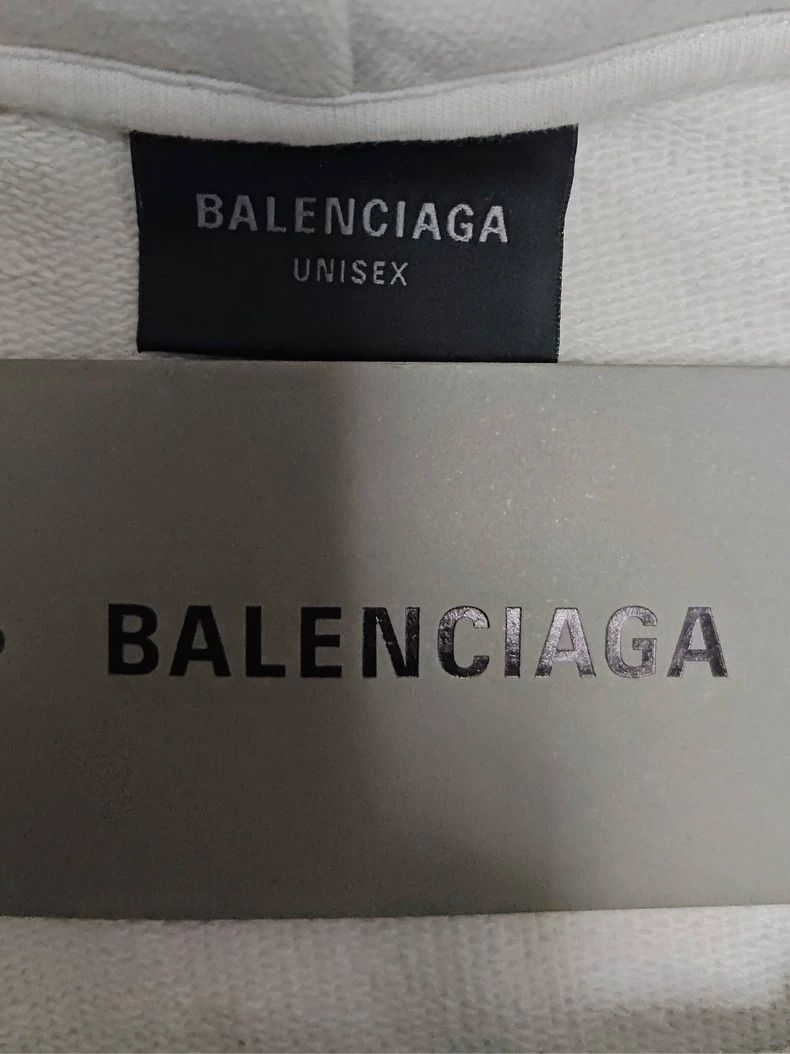 Balenciaga Balenciaga Fashion Show Apple Be Different Embroidered Hood Size US S / EU 44-46 / 1 - 4 Thumbnail