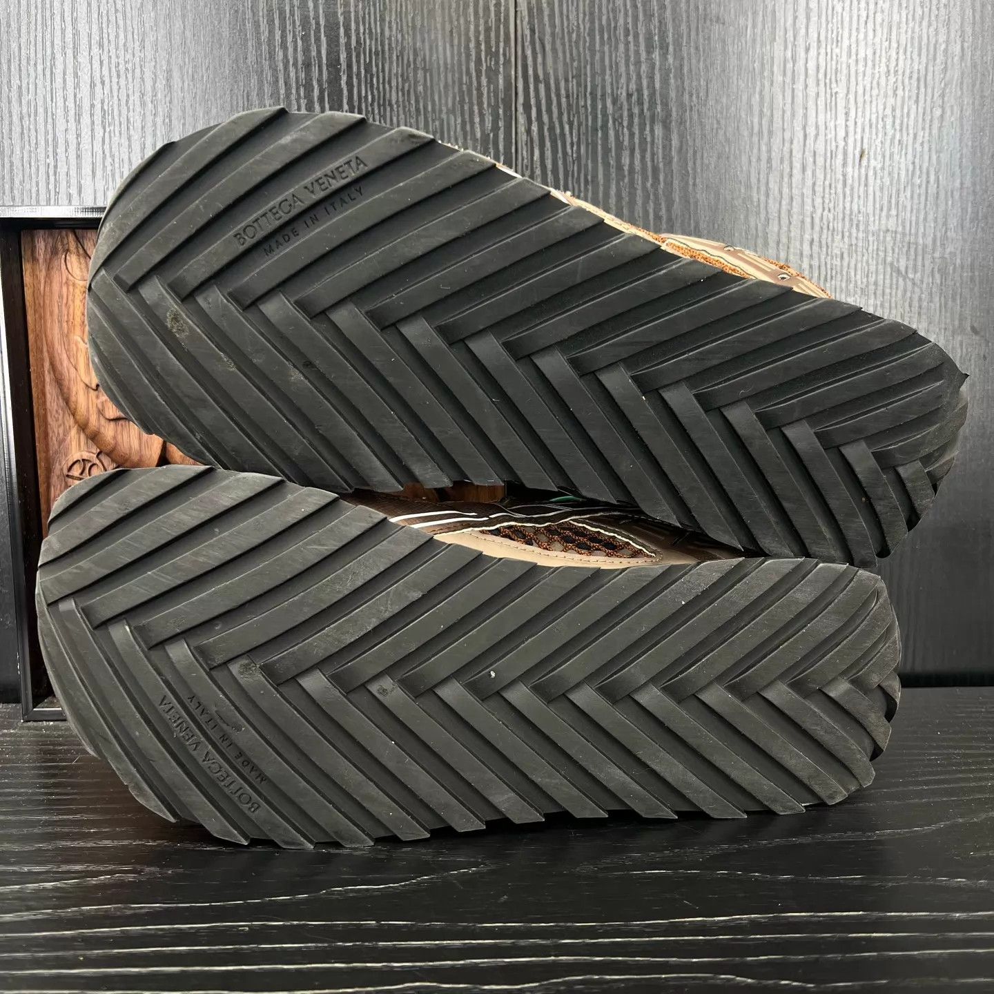 Bottega Veneta bv Orbit Pine Cone Brown (44) New Size US 11 / EU 44 - 4 Thumbnail