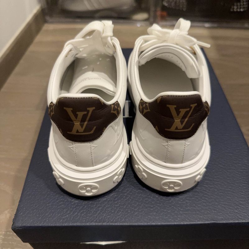 Louis Vuitton Louis Vuitton Time Out White Leather Fashion Sneakers -2508 Size US 4 / IT 34 - 3 Thumbnail