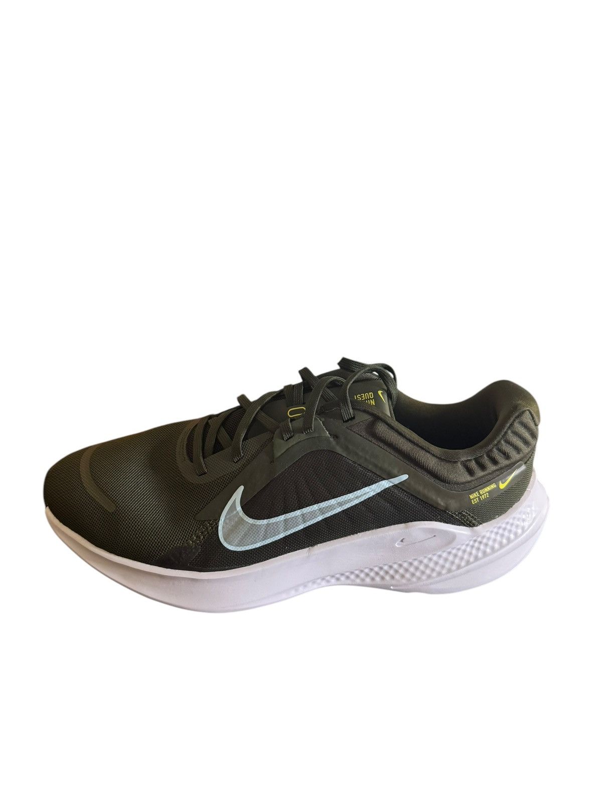 Nike Nike Quest Size US 9.5 / EU 42-43 - 1 Thumbnail