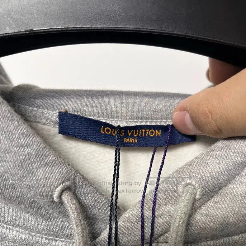 Louis Vuitton Louis Vuitton neon hoodie. Size US M / EU 48-50 / 2 - 3 Thumbnail