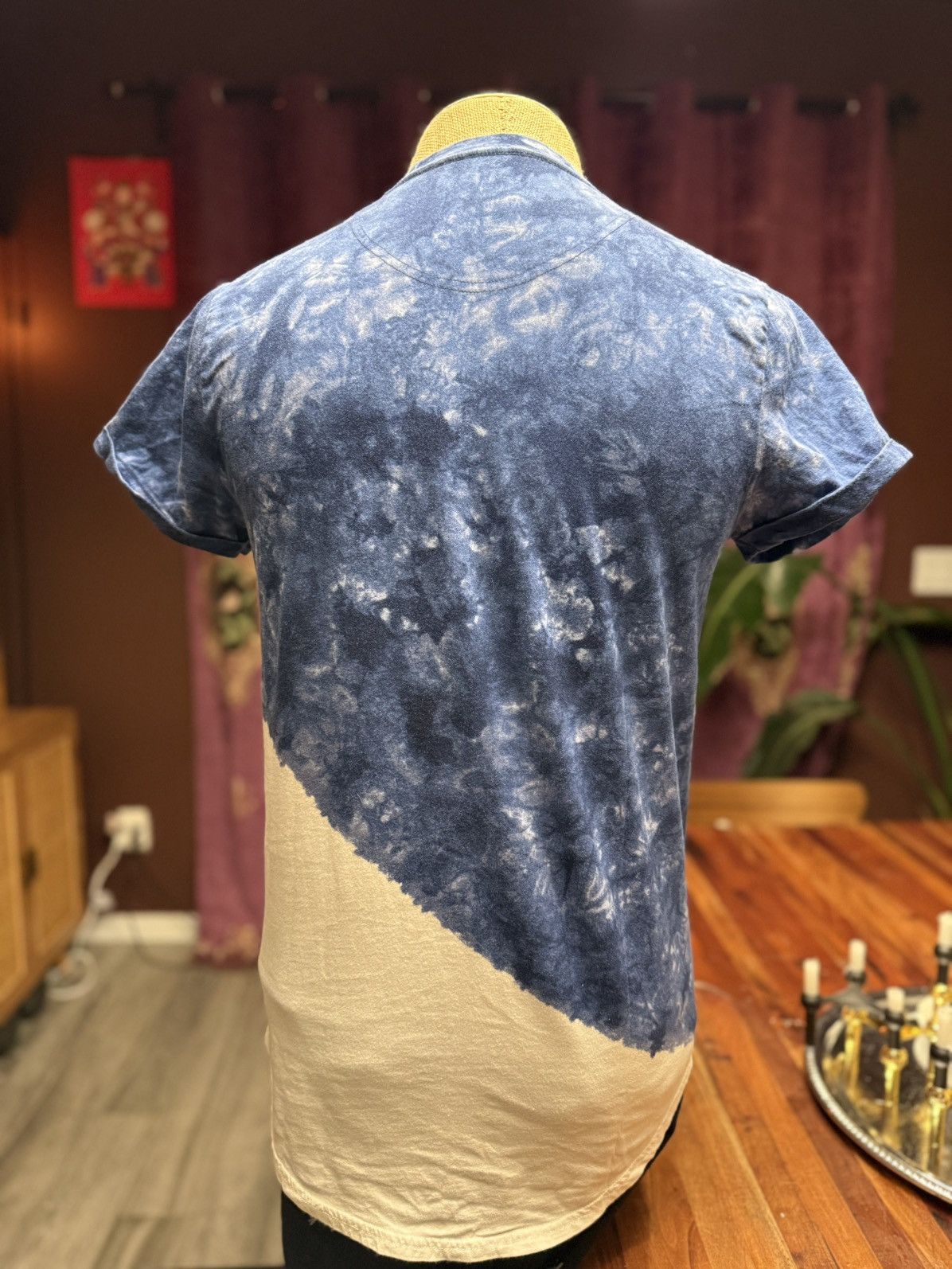 Hollister Hollister Tie-Dye Curved Hem Tee (Size M) Size US M / EU 48-50 / 2 - 4 Thumbnail