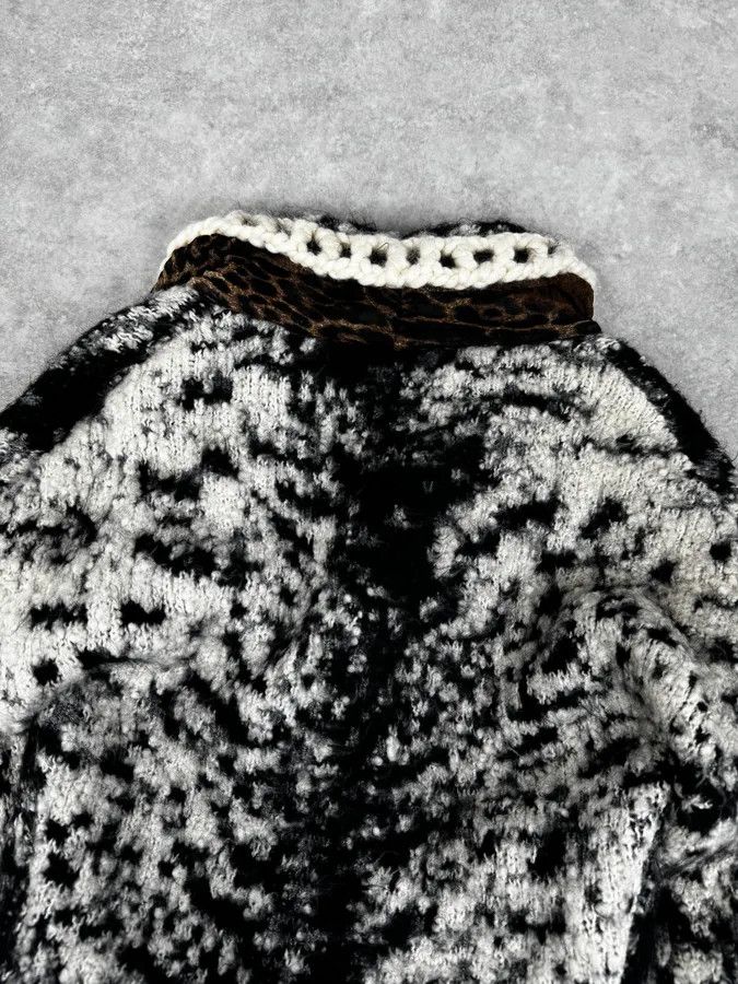 Roberto Cavalli 2000s Roberto Cavalli Black & White Leopard Wool Cardigan Jacket Size S / US 4 / IT 40 - 7 Thumbnail