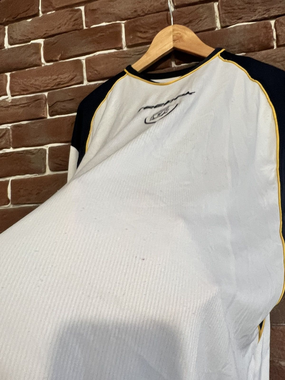 Reebok Reebok Arsenal Londyn 2001 #4 Hyypia Football Soccer Jersey Size US XL / EU 56 / 4 - 6 Thumbnail