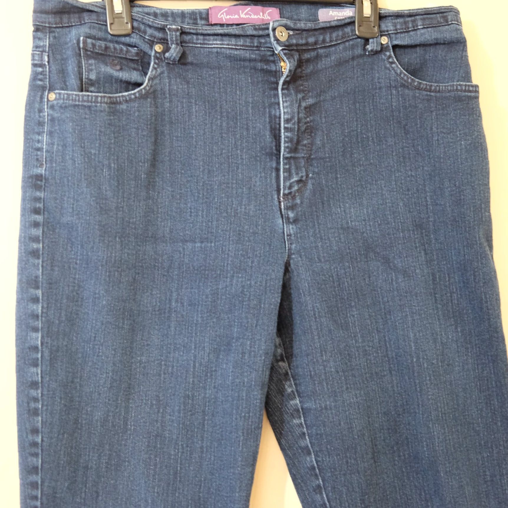 Gloria Vanderbilt VINTAGE Gloria Vanderbilt High-Rise Capri Dark Blue Cuffed Fit 38x18 Women's 18 #H5-64 Size ONE SIZE - 2 Thumbnail