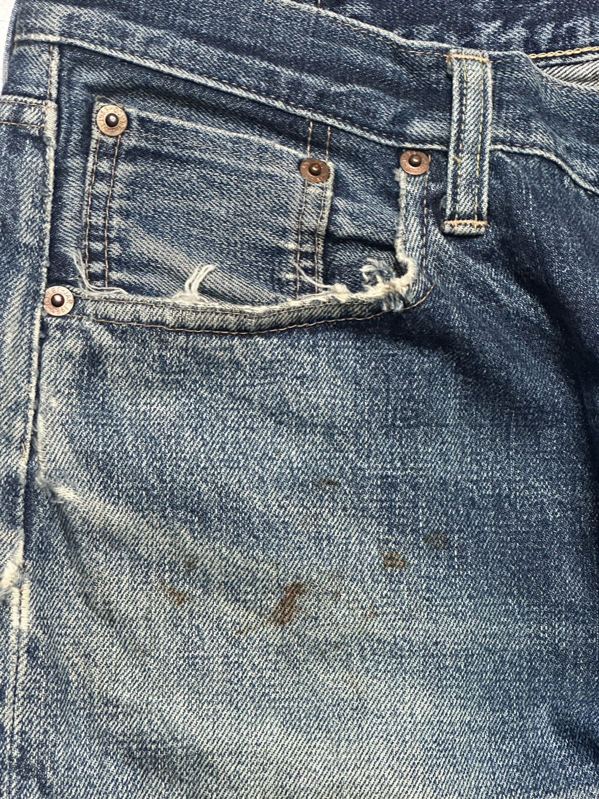 Johnbull Johnbull Vintage Selvedge Distressed Ripped Jeans With Faded Size US 32 / EU 48 - 5 Thumbnail