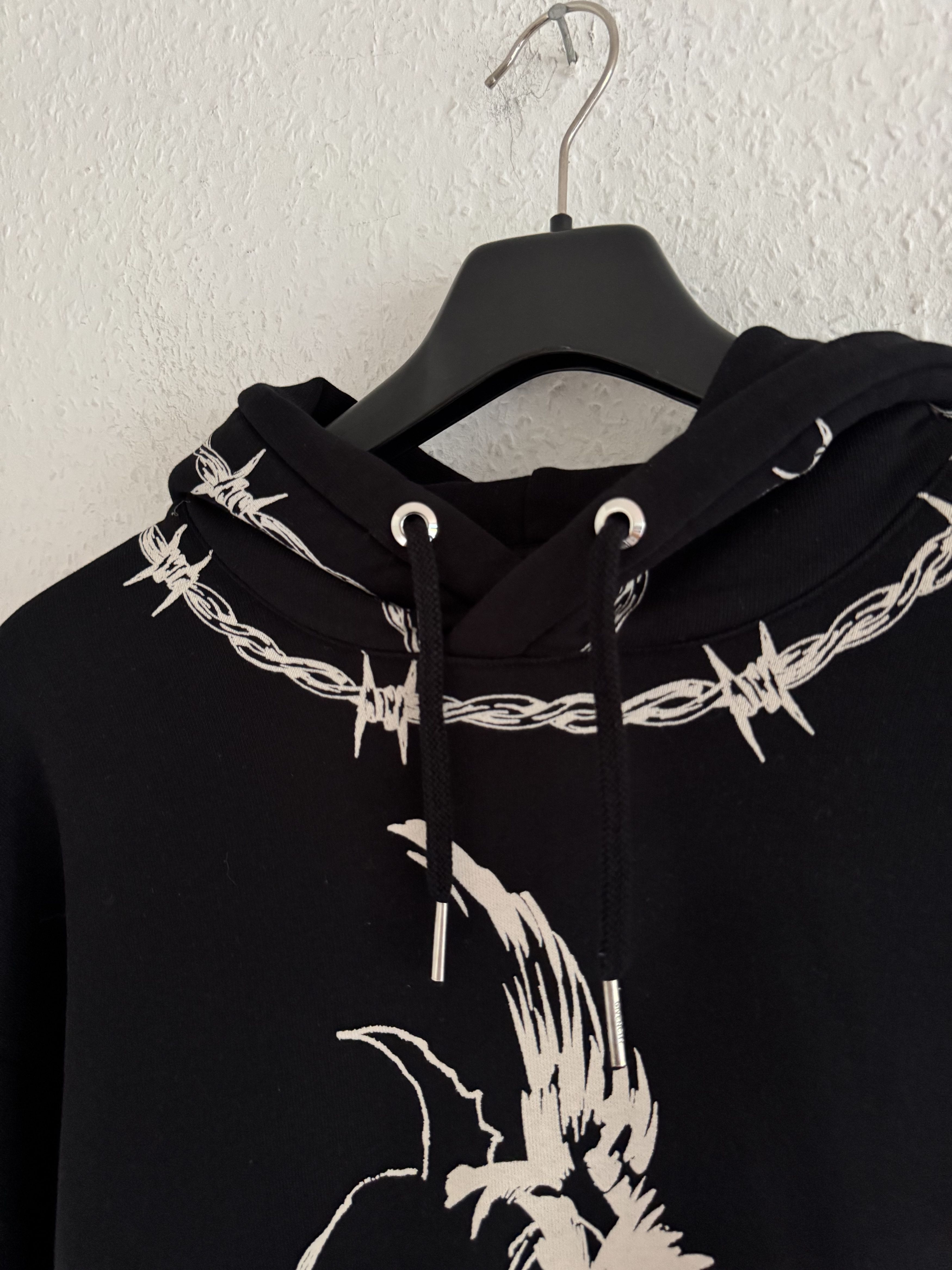 Givenchy Black Barbed Wire Eagle Oversized Hoodie Size US S / EU 44-46 / 1 - 10 Thumbnail