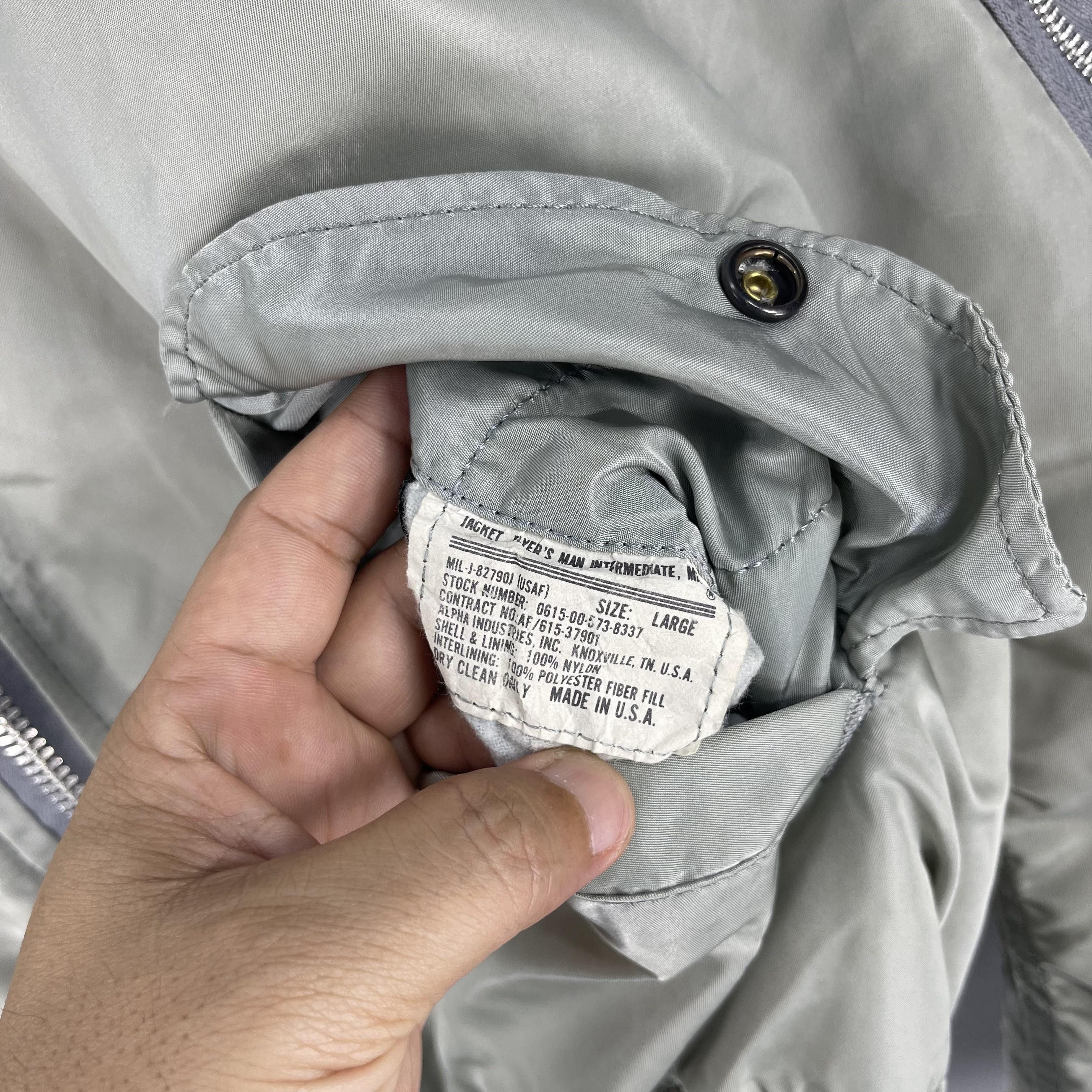 Alpha Industries Vintage 1980s ALPHA INDUSTRIES Ma-1 Bomber Flight Jacket Size US L / EU 52-54 / 3 - 7 Thumbnail
