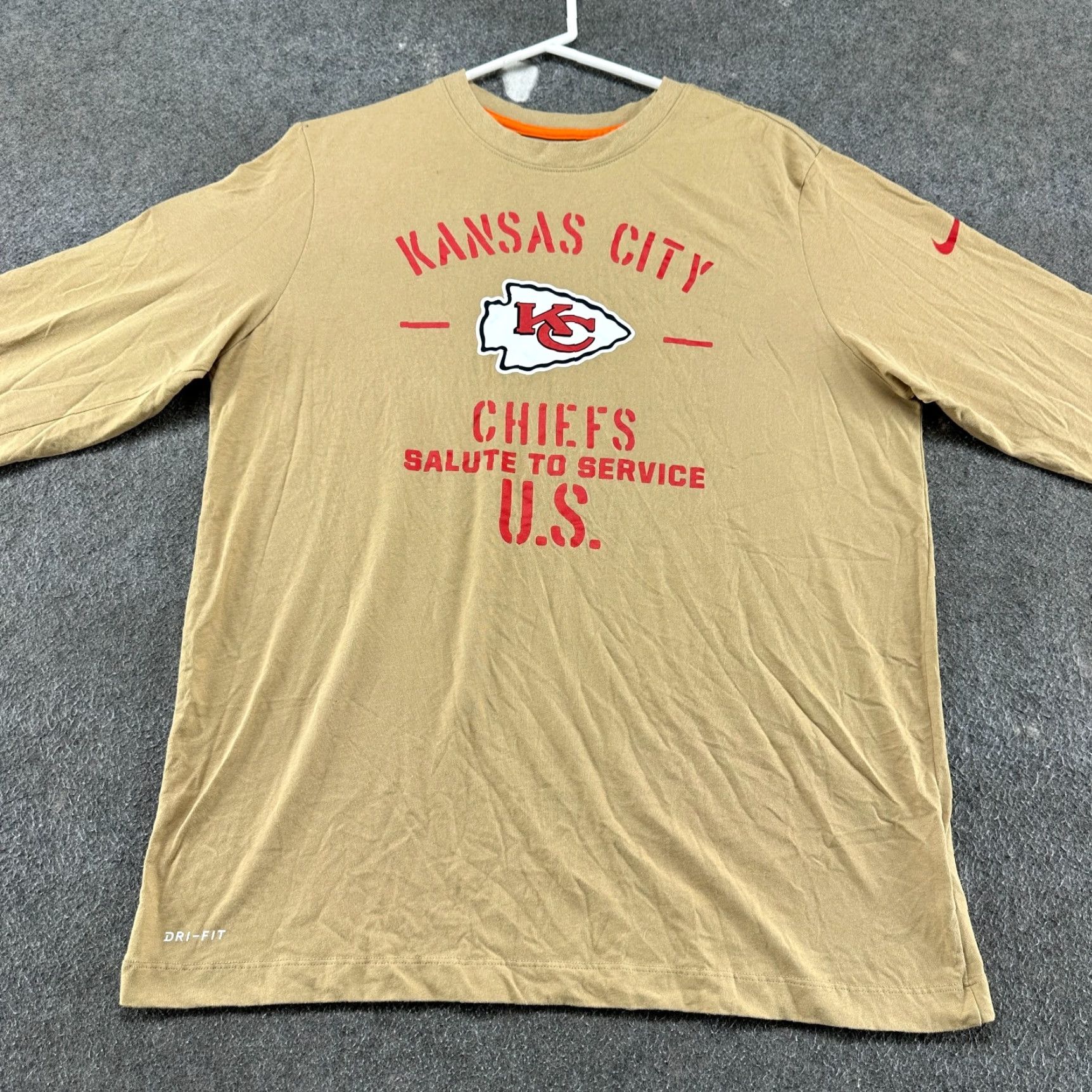 Nike Nike Kansas City Chiefs Shirt Mens L Brown Salute to Service Long Sleeve NFL Shirt Mens L Brown Nike Size US L / EU 52-54 / 3 - 3 Thumbnail