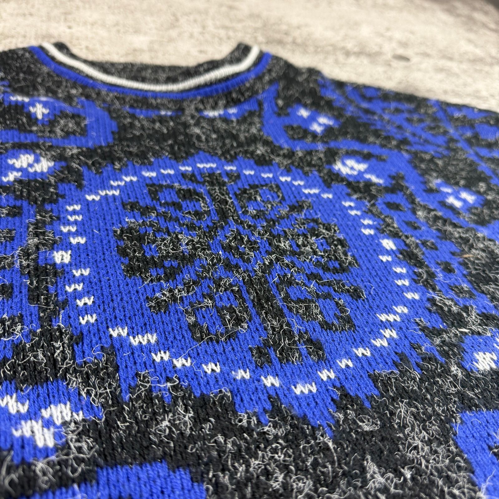 McGregor Vintage Sweater Snowflake Design Size Large Preppy McGregor Size US L / EU 52-54 / 3 - 5 Thumbnail