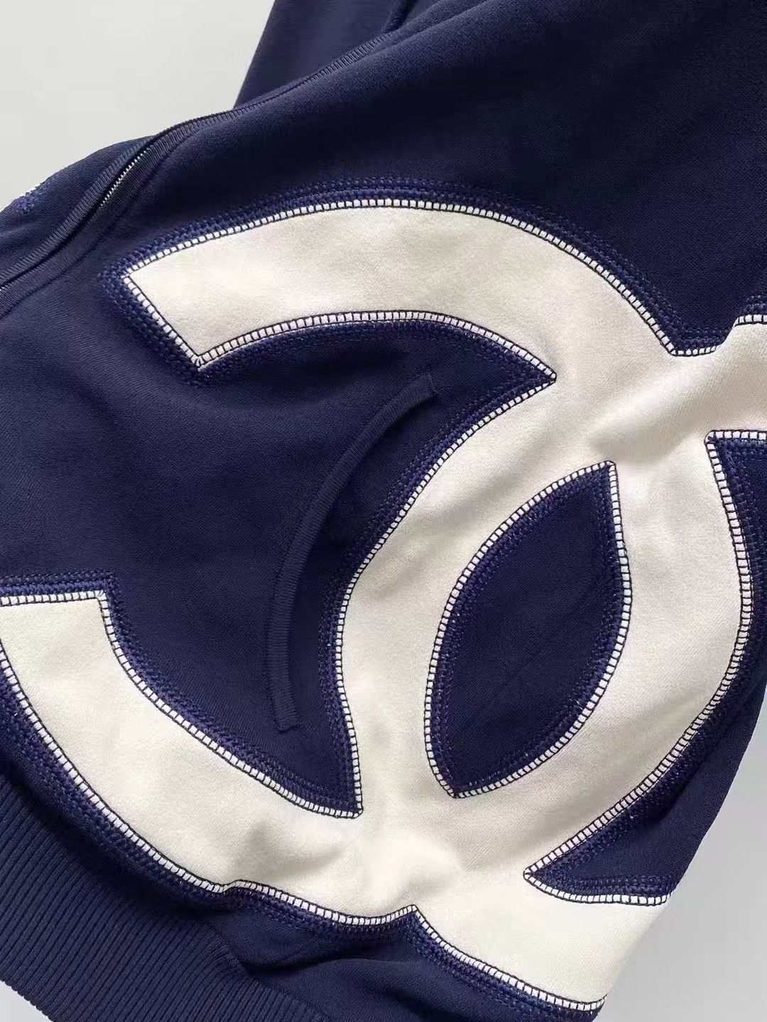 Chanel Chanel Blue Double C Logo Zip-Up Jacket -yw Size XS / US 0-2 / IT 36-38 - 3 Thumbnail