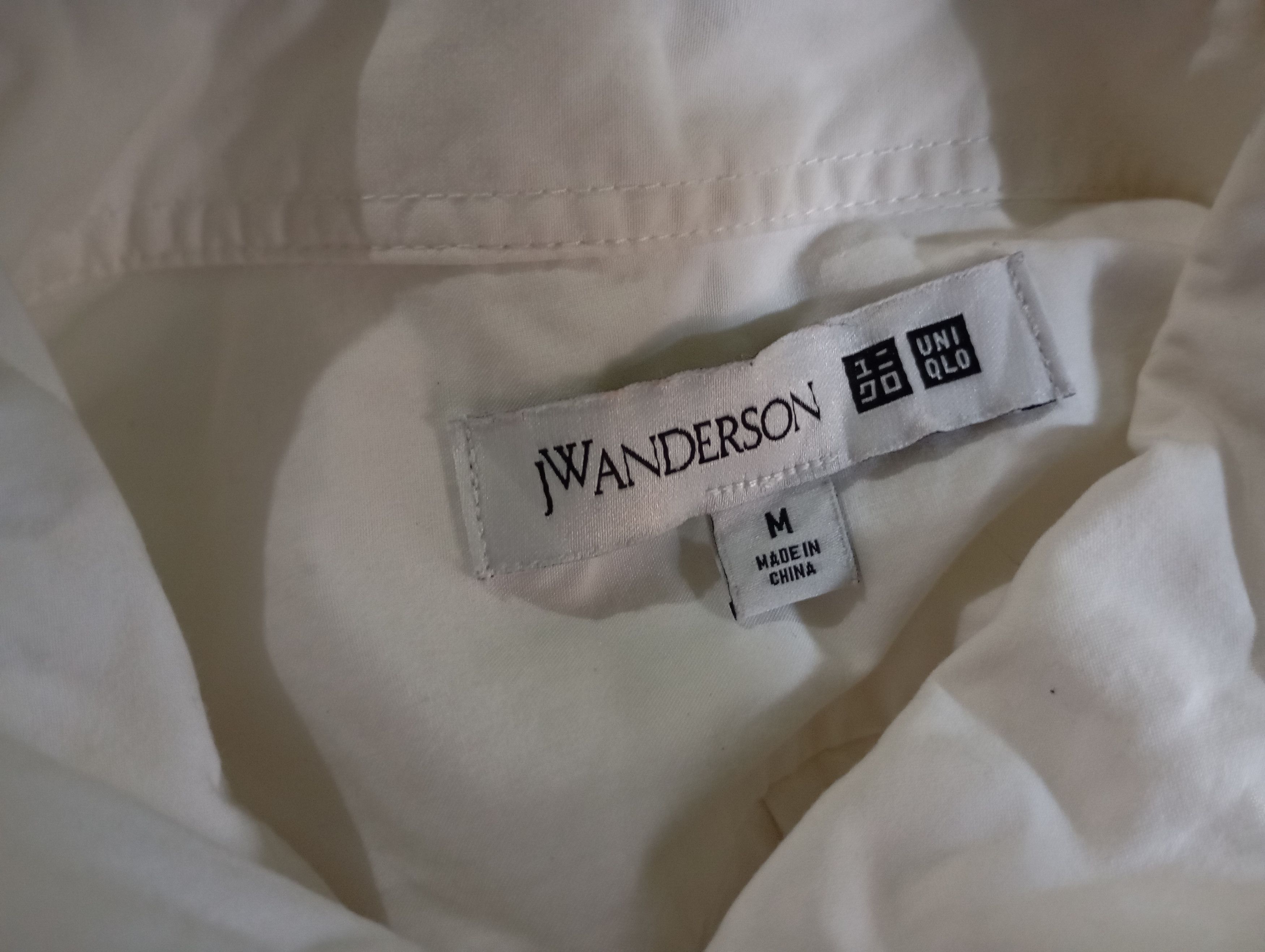 JW Anderson × Uniqlo J. W. Anderson Uniqlo White Shirts Size US L / EU 52-54 / 3 - 4 Thumbnail