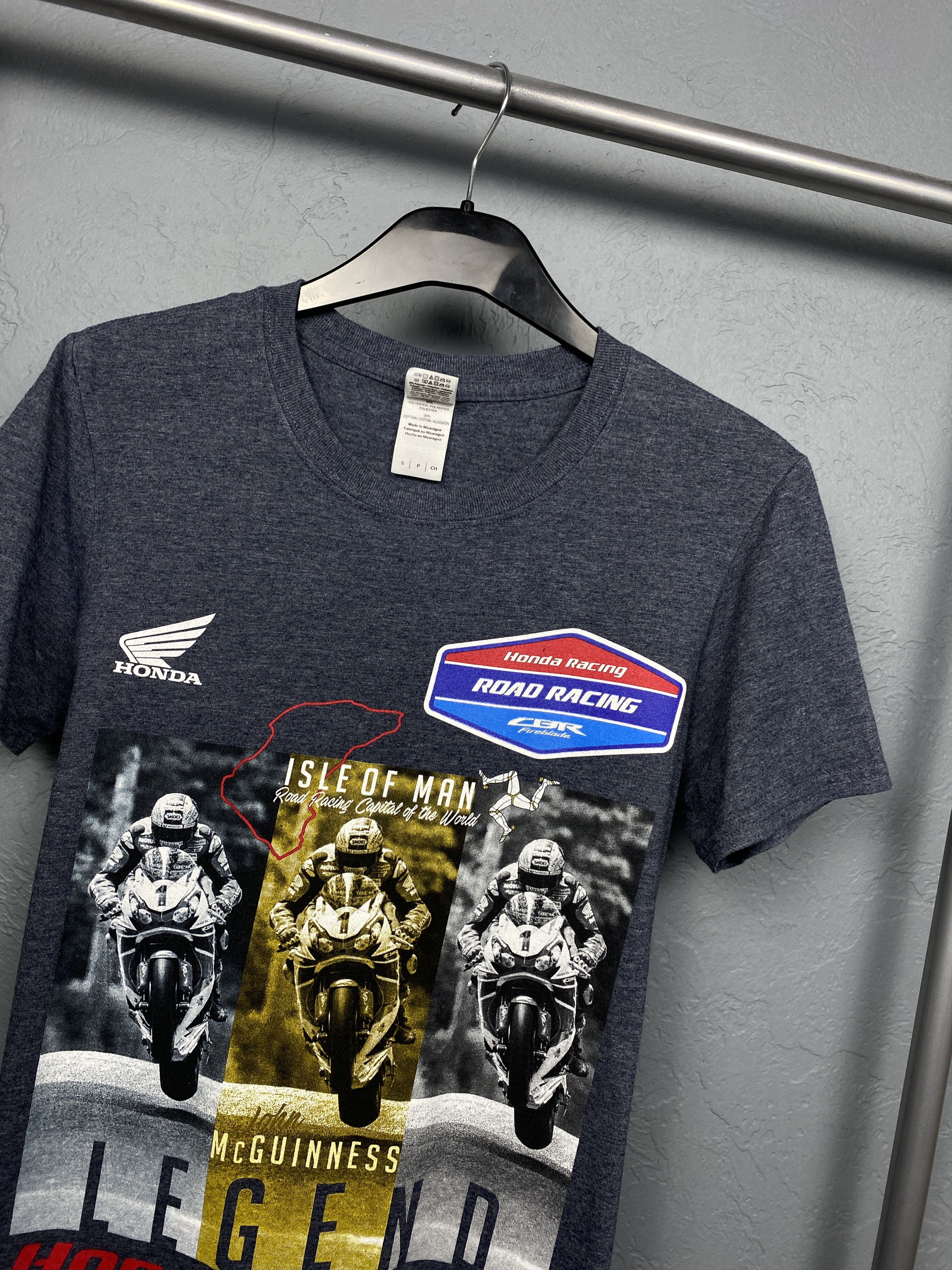 Honda × Vintage Honda CBR Vintage Racing Team Mens Crew Neck T-Shirt Tee Size US S / EU 44-46 / 1 - 2 Thumbnail