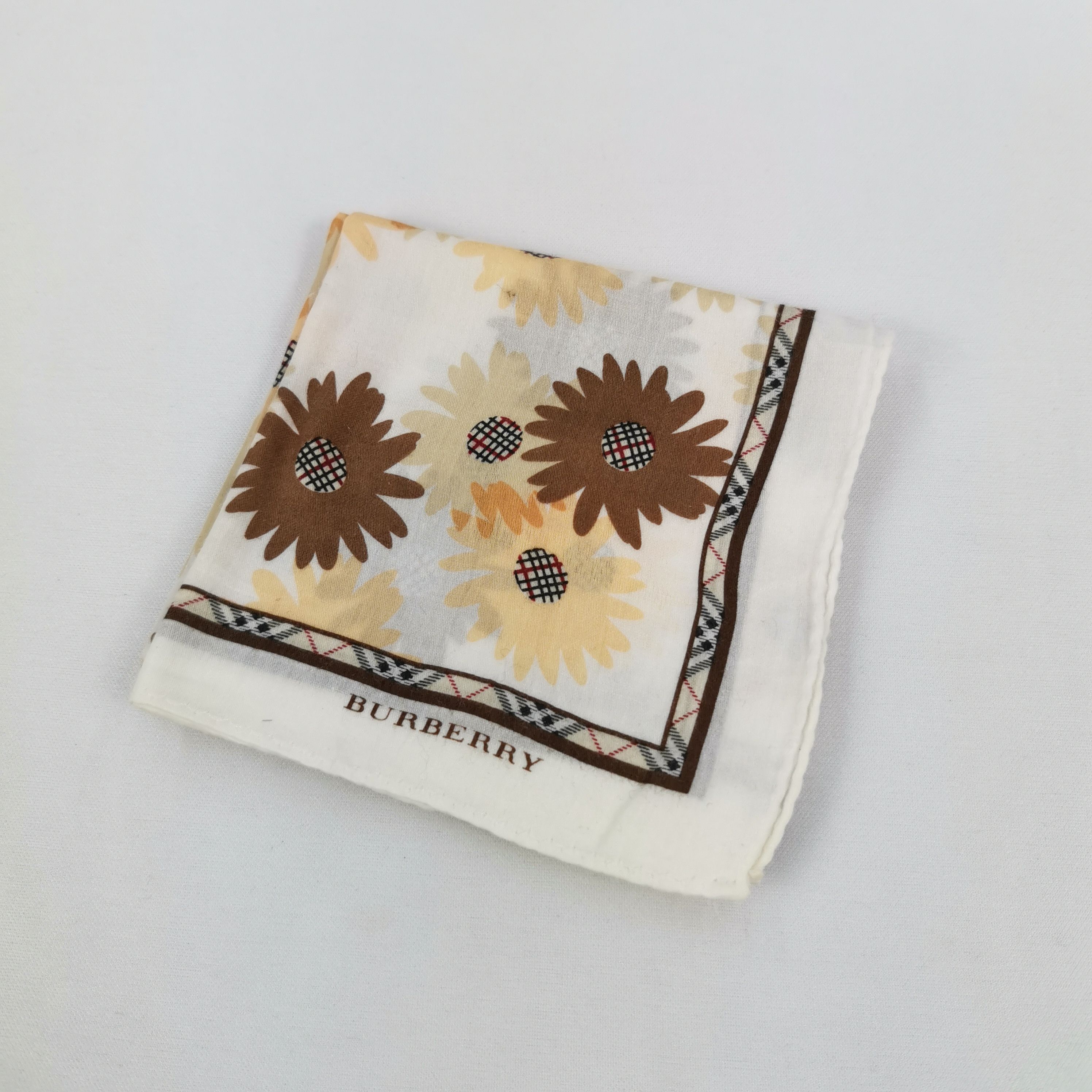 Burberry Vintage Burberry Handkerchief Bandana Pocket Square Size ONE SIZE - 4 Thumbnail