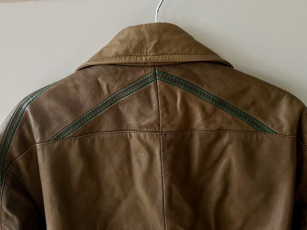 Valentino Vtg 90s Valentino Garavani Leather Jacket Olive Green IT52 Size US L / EU 52-54 / 3 - 10 Thumbnail