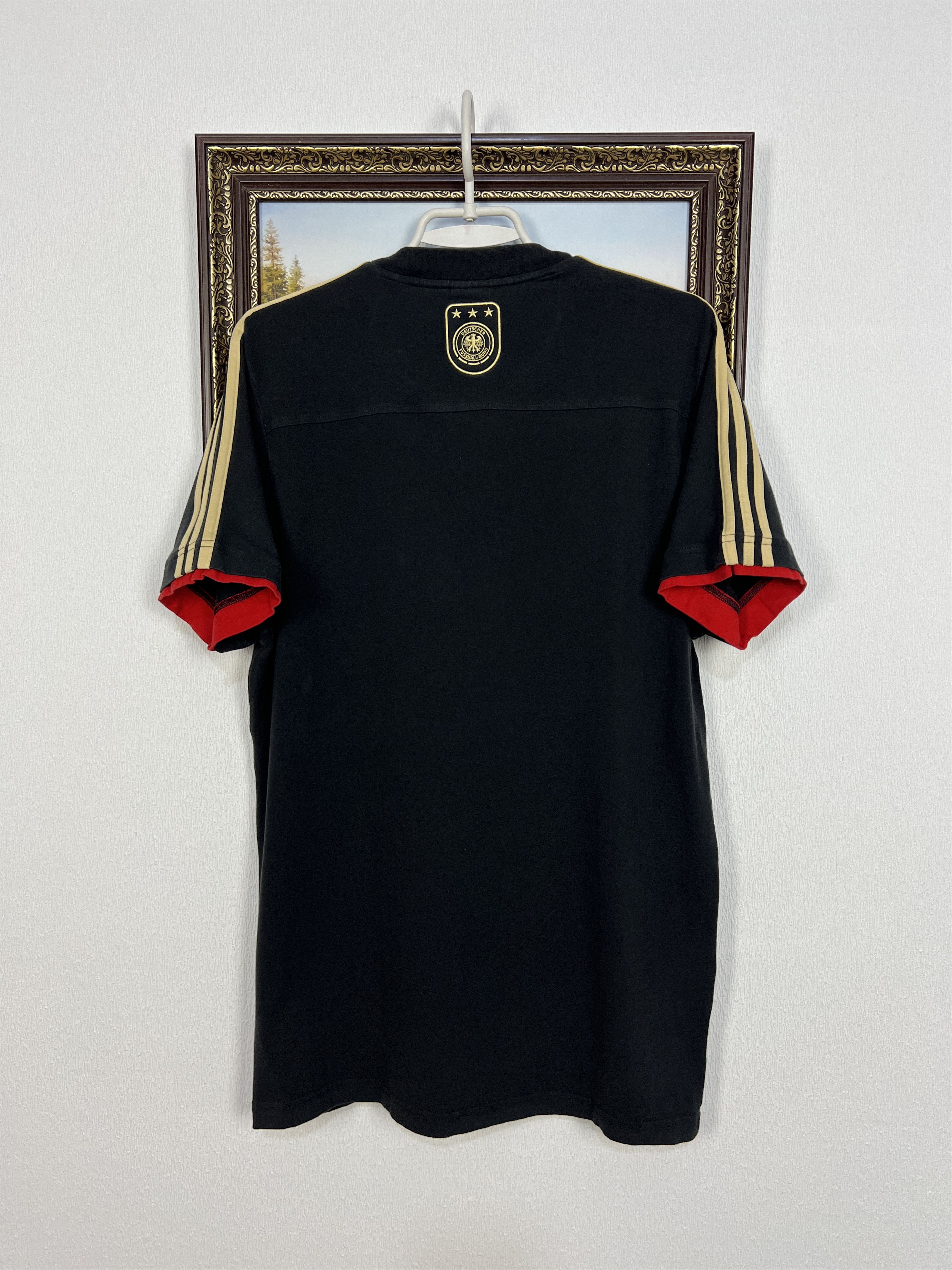 Adidas Vintage Adidas Germany Football Train Shirt Soccer Jersey Size US L / EU 52-54 / 3 - 12 Thumbnail