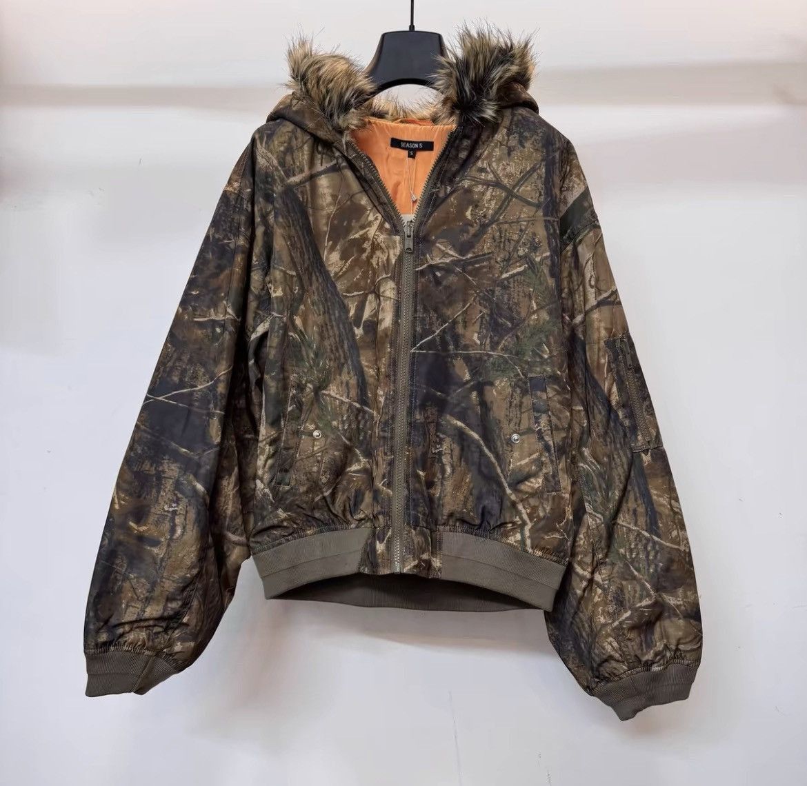 Yeezy Yeezy Season 5 Double sided MA1 jacket-2505 Size US L / EU 52-54 / 3 - 1 Thumbnail